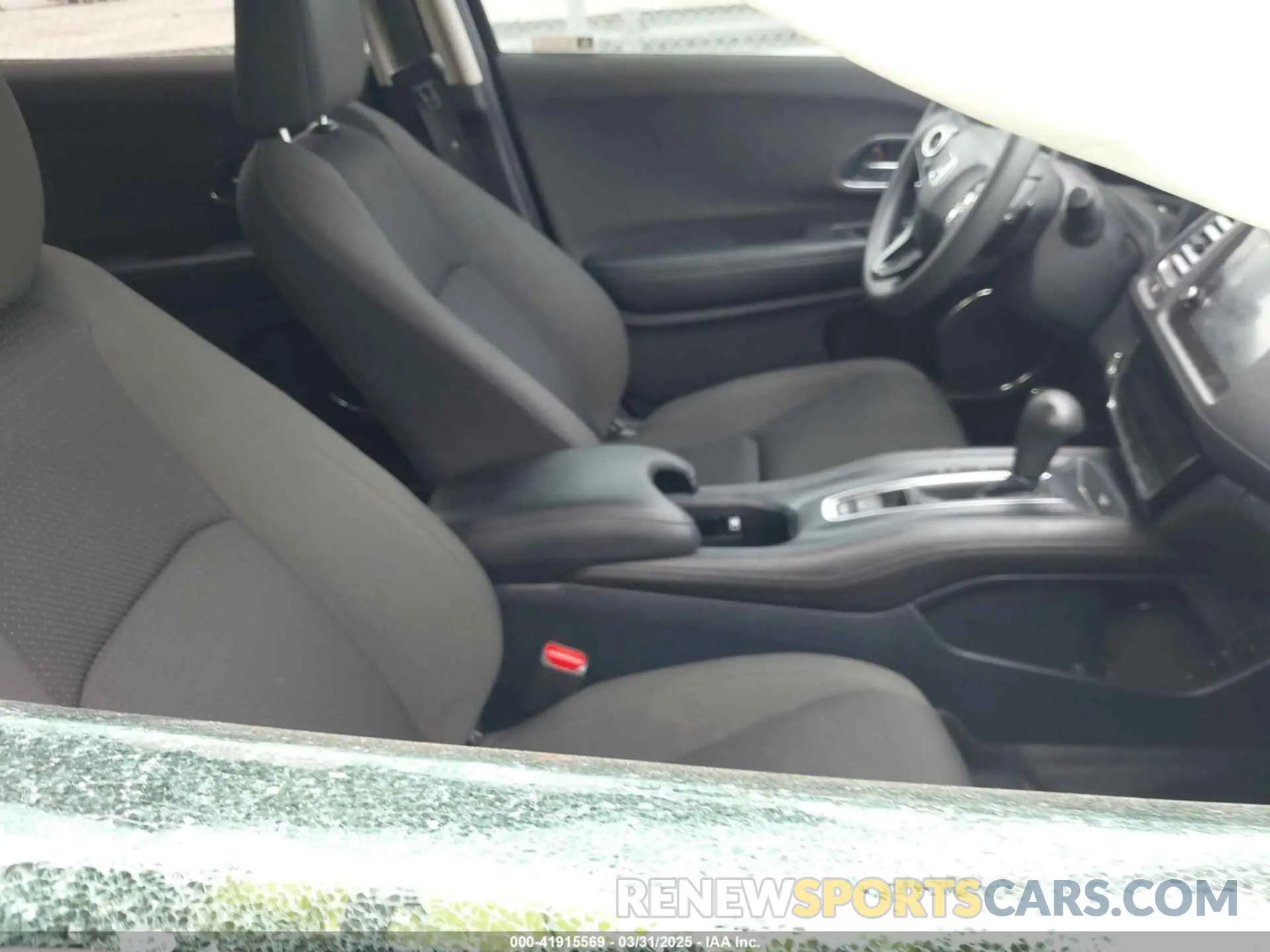 5 fotografías del automóvil dañado 3CZRU5H5XNM722812 HONDA HR-V 2022