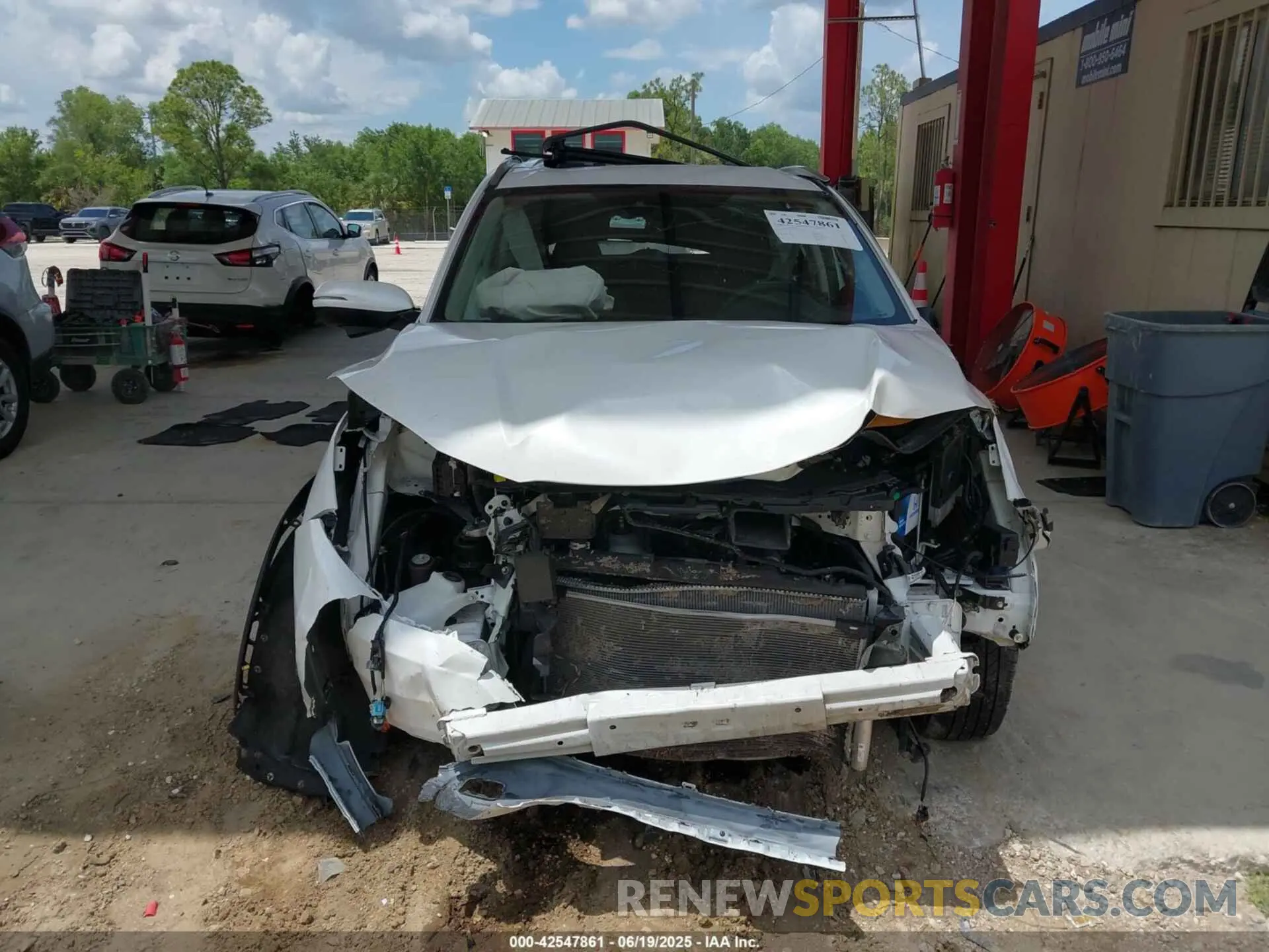 13 fotografías del automóvil dañado 3CZRU5H5XNM728111 HONDA HR-V 2022