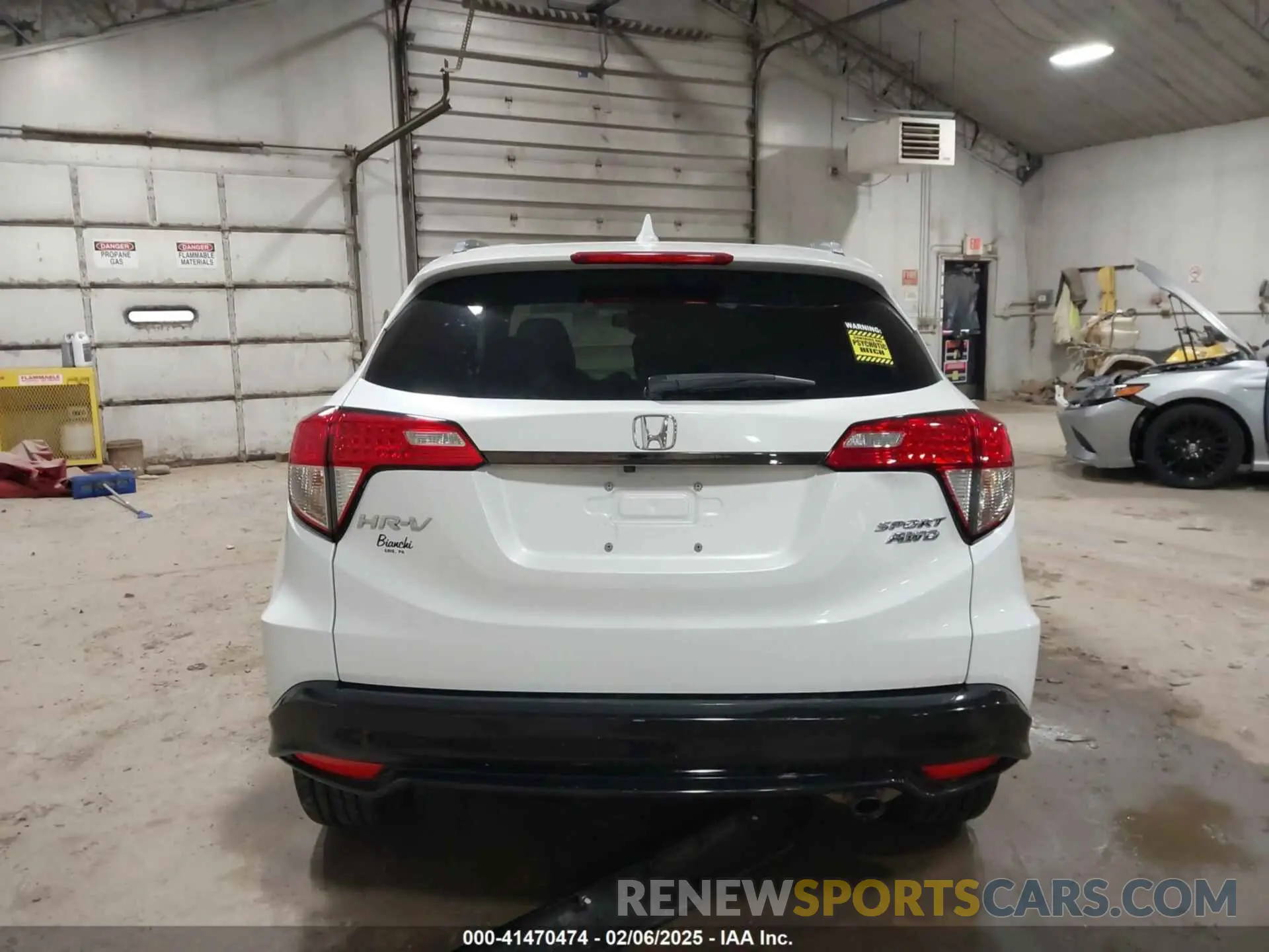 16 fotografías del automóvil dañado 3CZRU6H10NM741811 HONDA HR-V 2022