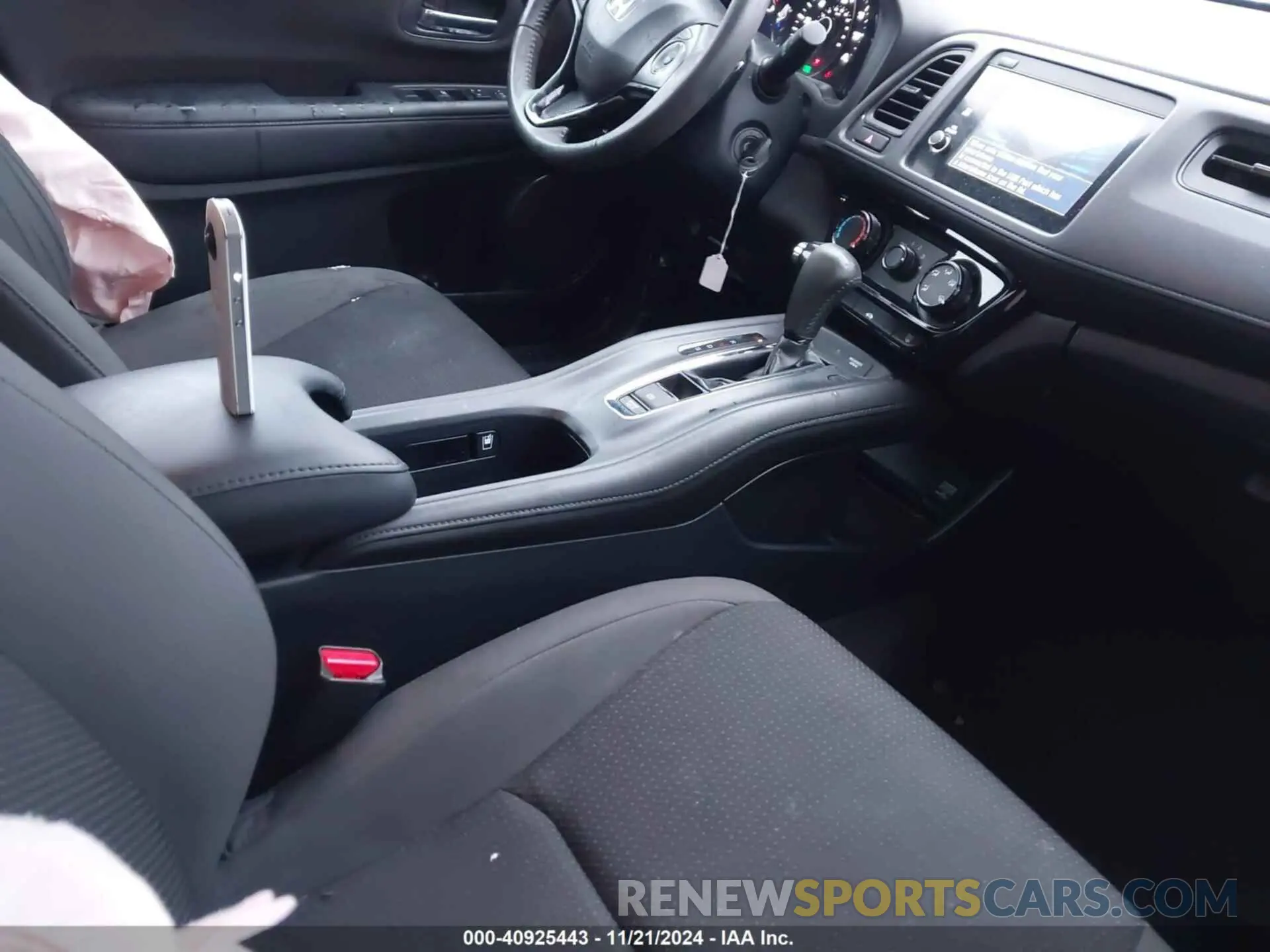 5 fotografías del automóvil dañado 3CZRU6H11NM751070 HONDA HR-V 2022