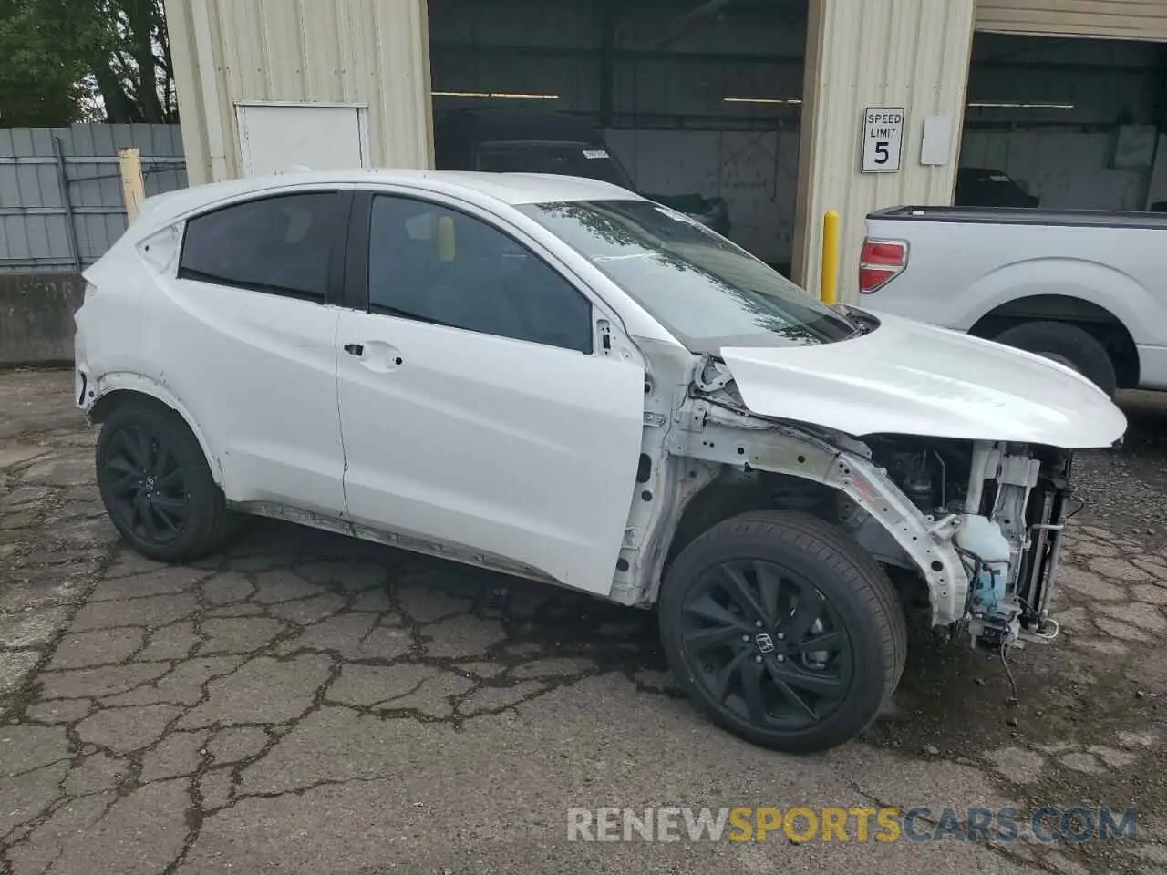 4 fotografías del automóvil dañado 3CZRU6H11NM766412 HONDA HR-V 2022