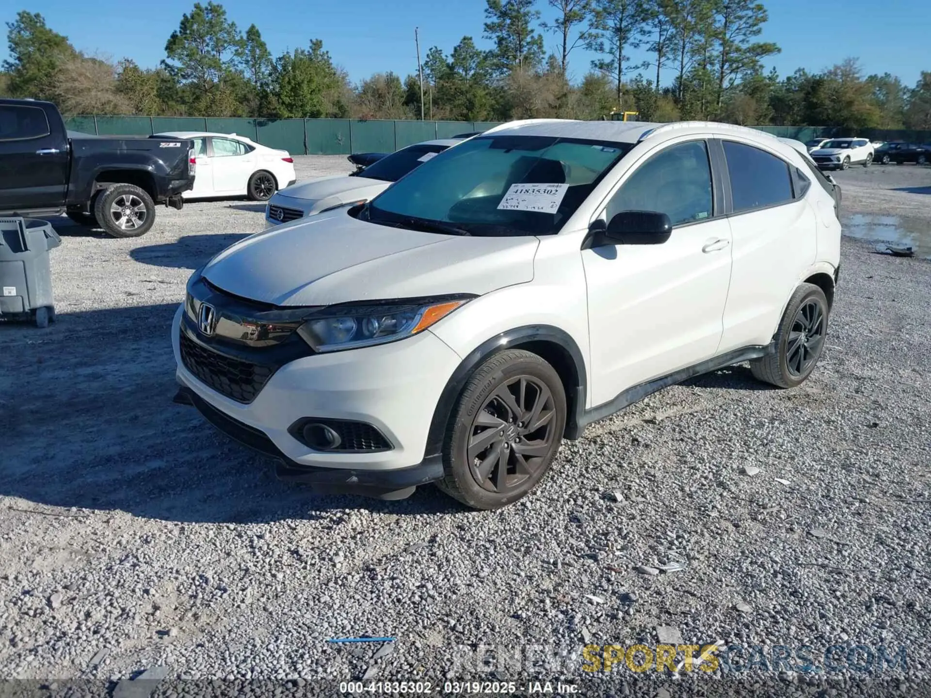 2 fotografías del automóvil dañado 3CZRU6H13NM753175 HONDA HR-V 2022