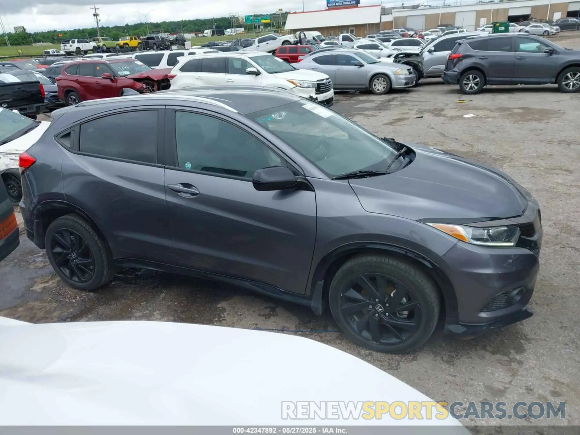 13 fotografías del automóvil dañado 3CZRU6H14NM711596 HONDA HR-V 2022