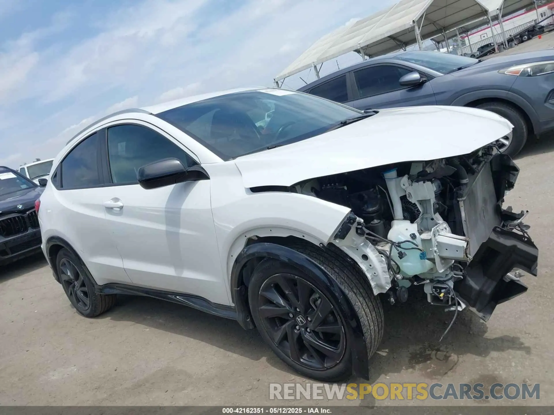 14 fotografías del automóvil dañado 3CZRU6H15NM776098 HONDA HR-V 2022
