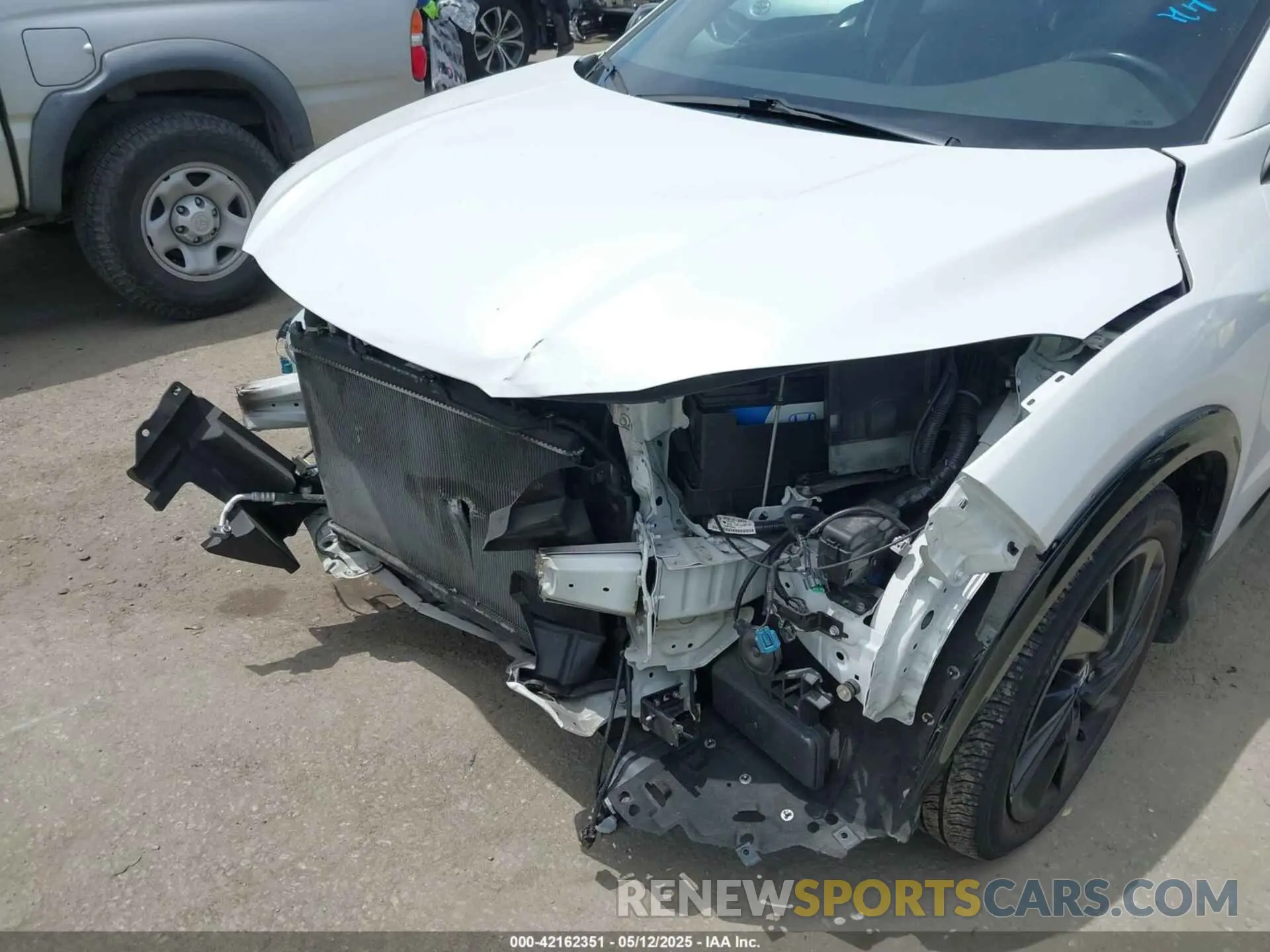 6 fotografías del automóvil dañado 3CZRU6H15NM776098 HONDA HR-V 2022