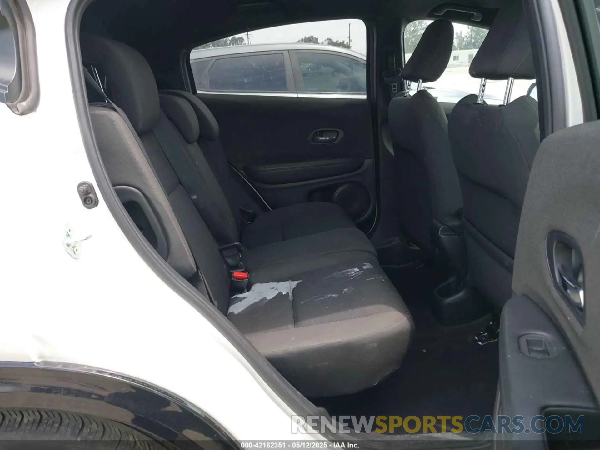 8 fotografías del automóvil dañado 3CZRU6H15NM776098 HONDA HR-V 2022