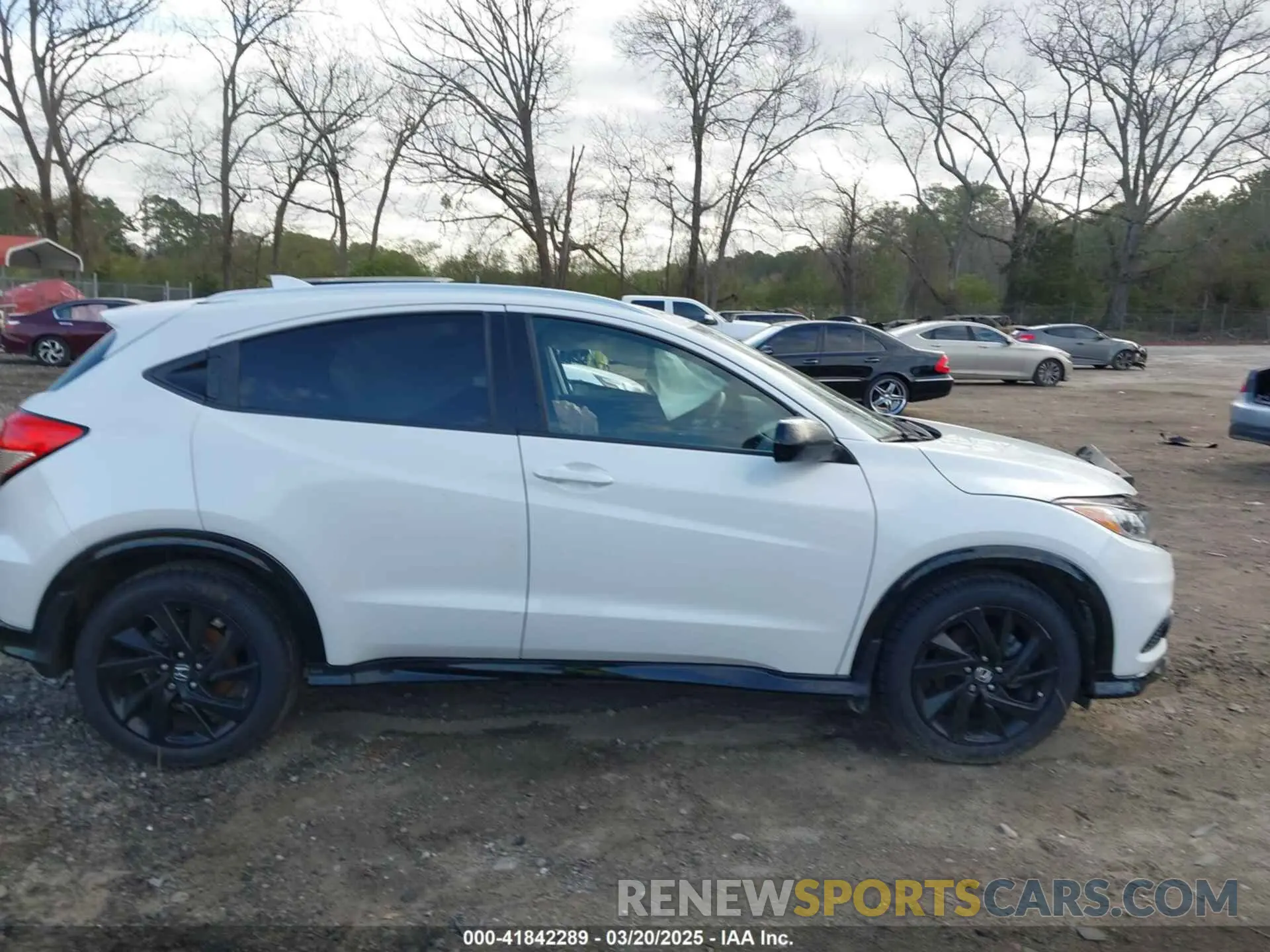 13 fotografías del automóvil dañado 3CZRU6H16NM708702 HONDA HR-V 2022