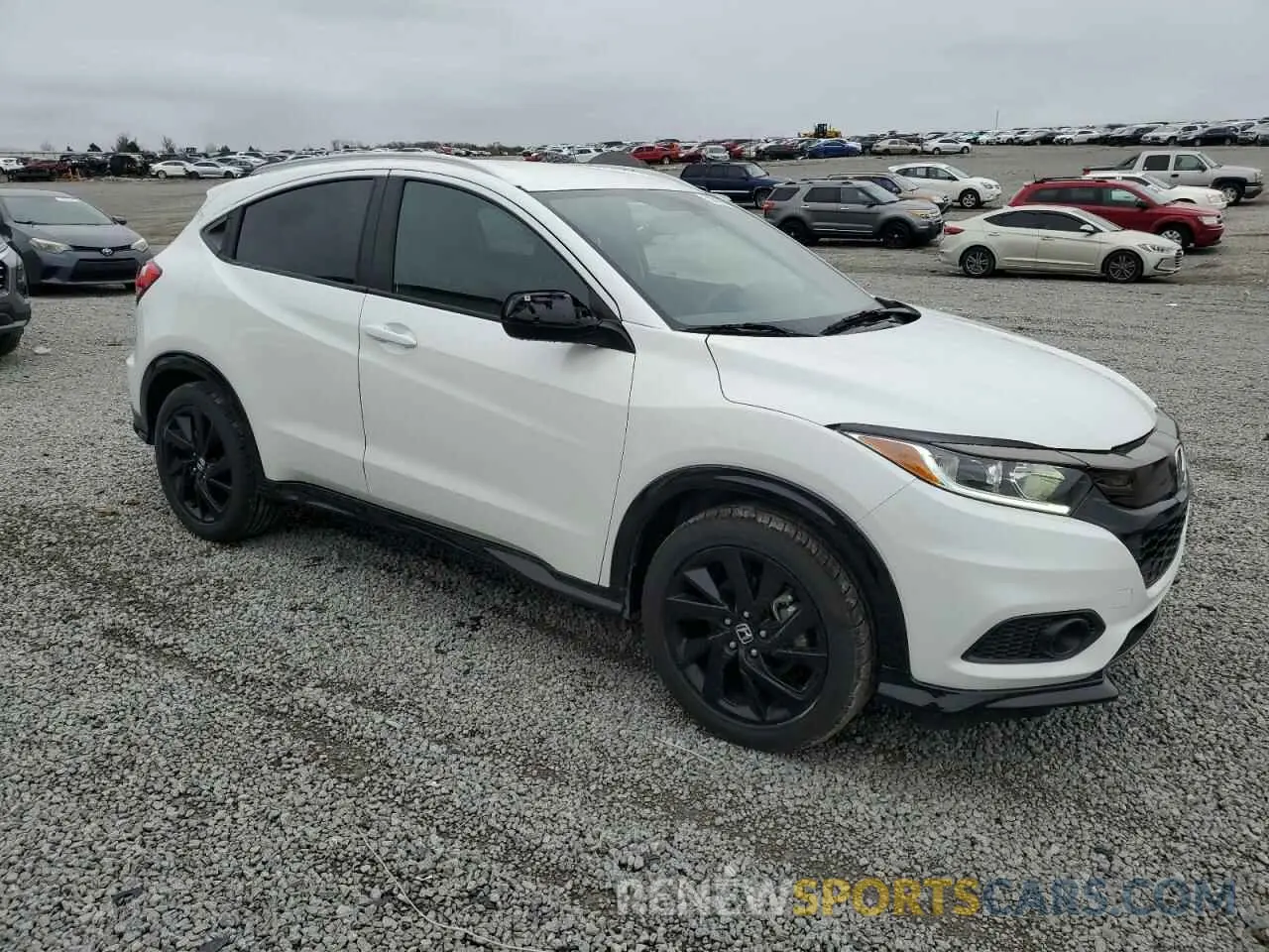 4 fotografías del automóvil dañado 3CZRU6H1XNM711635 HONDA HR-V 2022