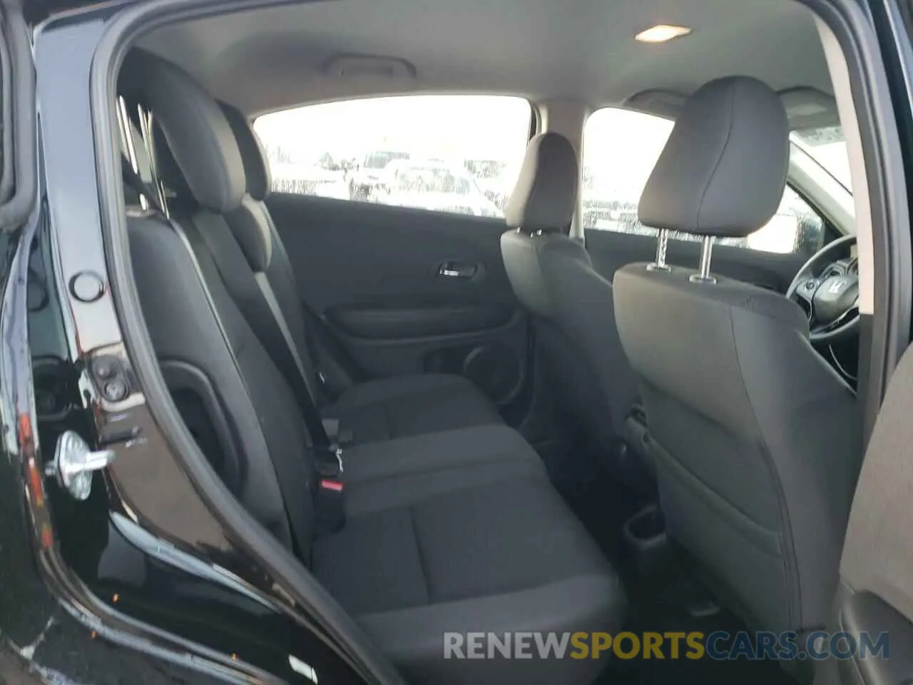 11 fotografías del automóvil dañado 3CZRU6H31NM708530 HONDA HR-V 2022