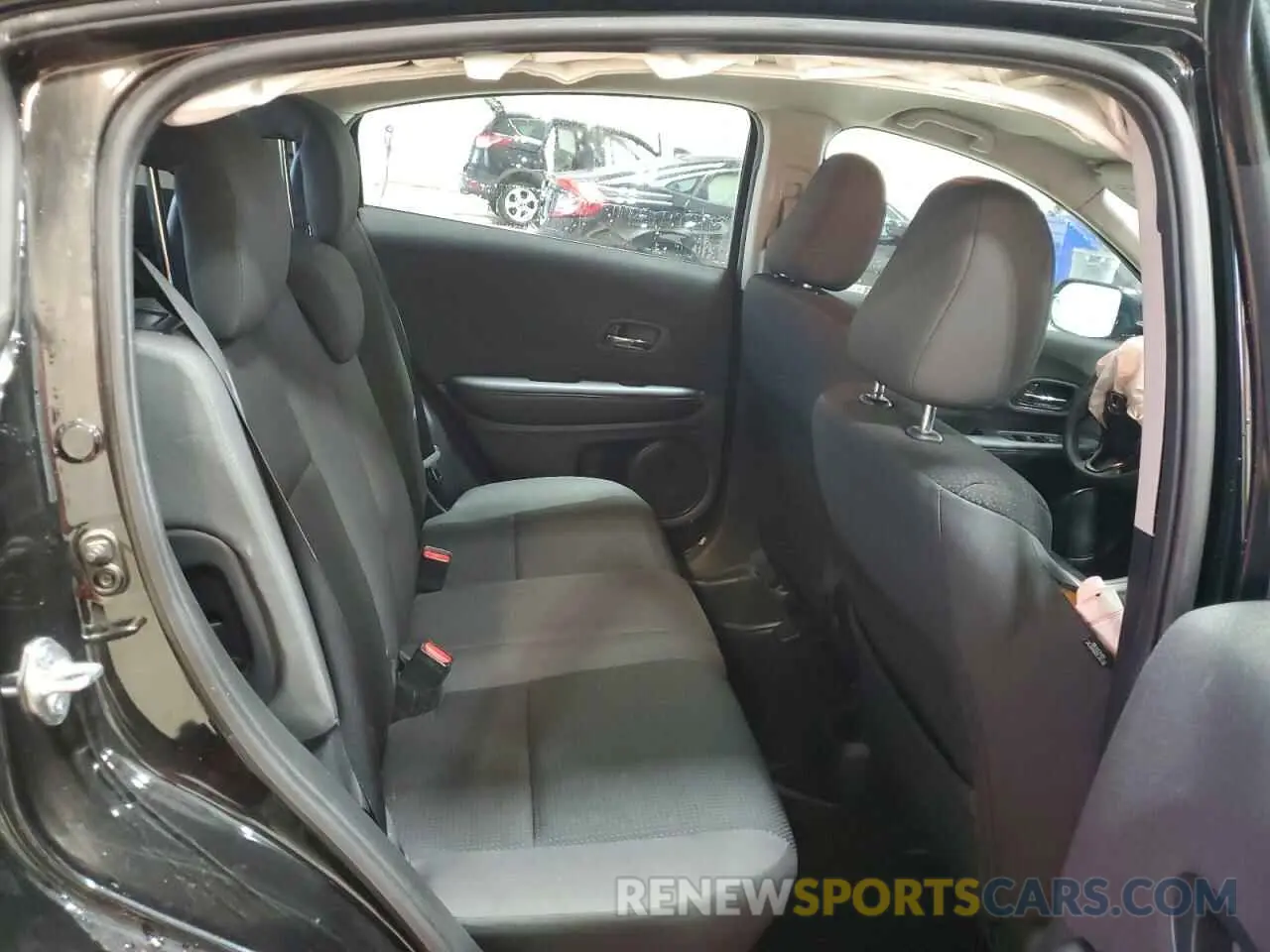 11 fotografías del automóvil dañado 3CZRU6H32NM715843 HONDA HR-V 2022