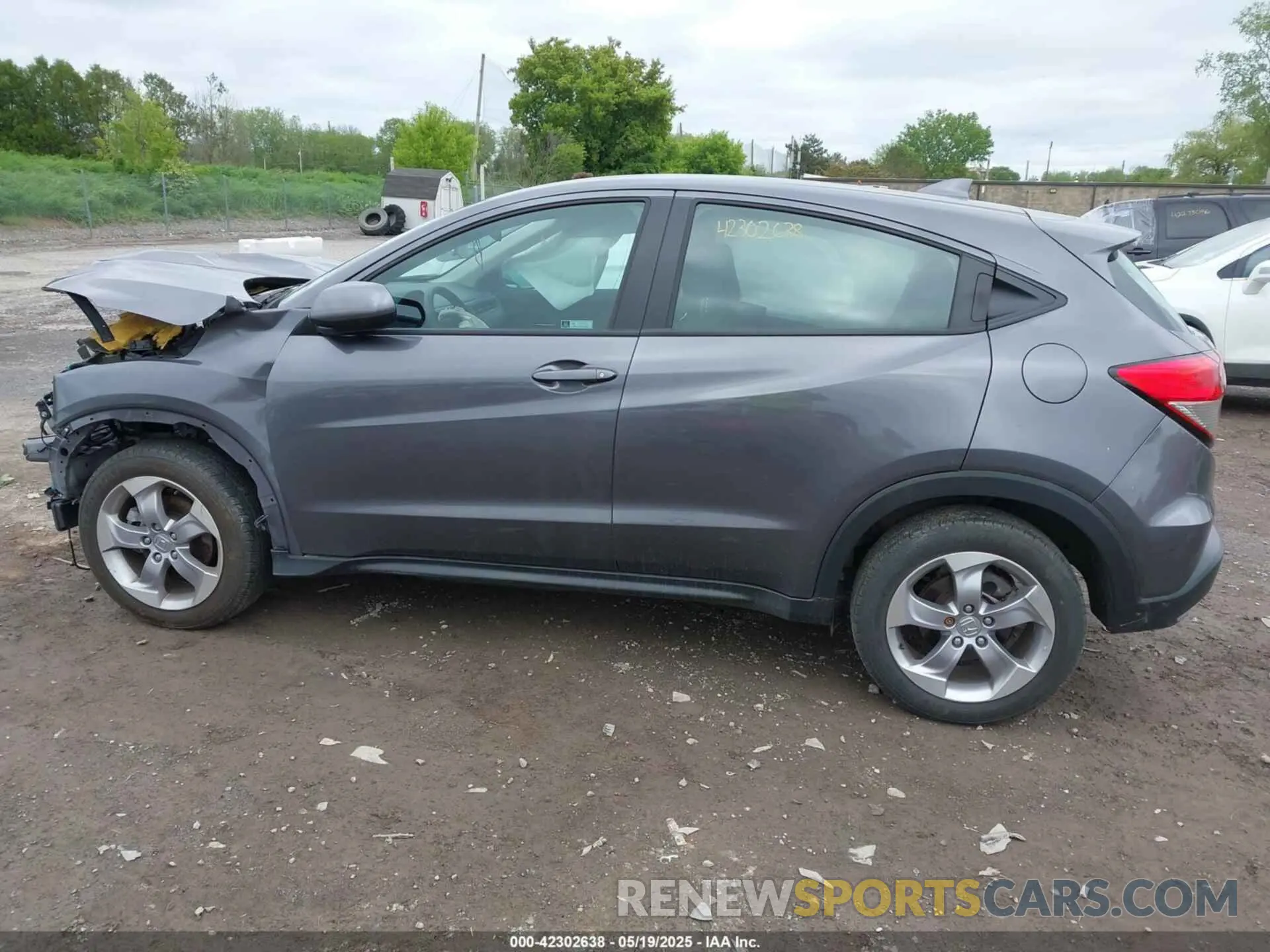 14 fotografías del automóvil dañado 3CZRU6H32NM733338 HONDA HR-V 2022