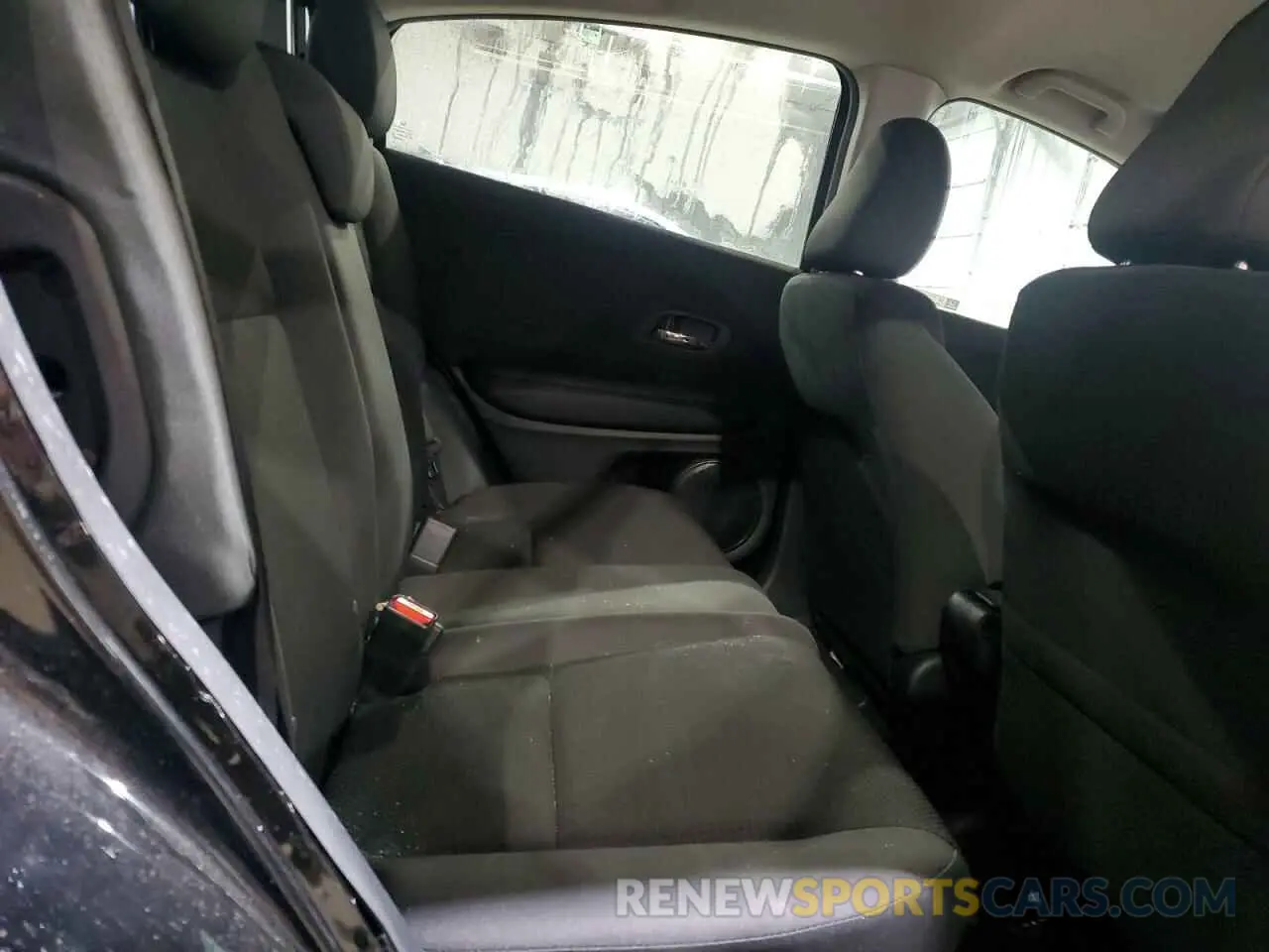 12 fotografías del automóvil dañado 3CZRU6H32NM761849 HONDA HR-V 2022