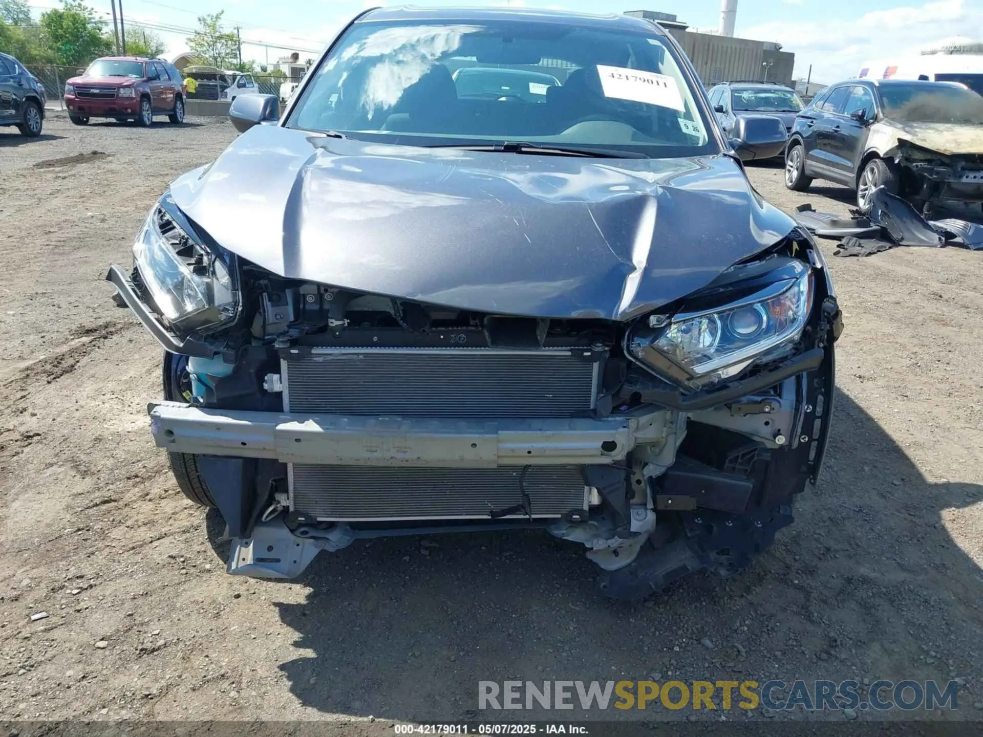 6 fotografías del automóvil dañado 3CZRU6H36NM708460 HONDA HR-V 2022