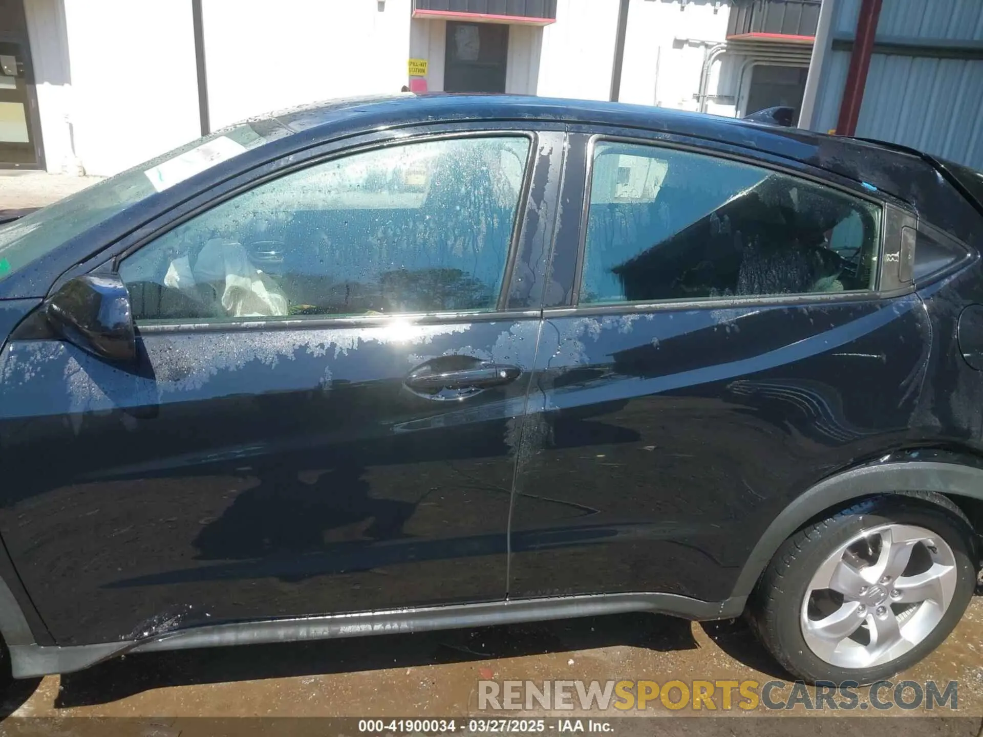 14 fotografías del automóvil dañado 3CZRU6H36NM722813 HONDA HR-V 2022