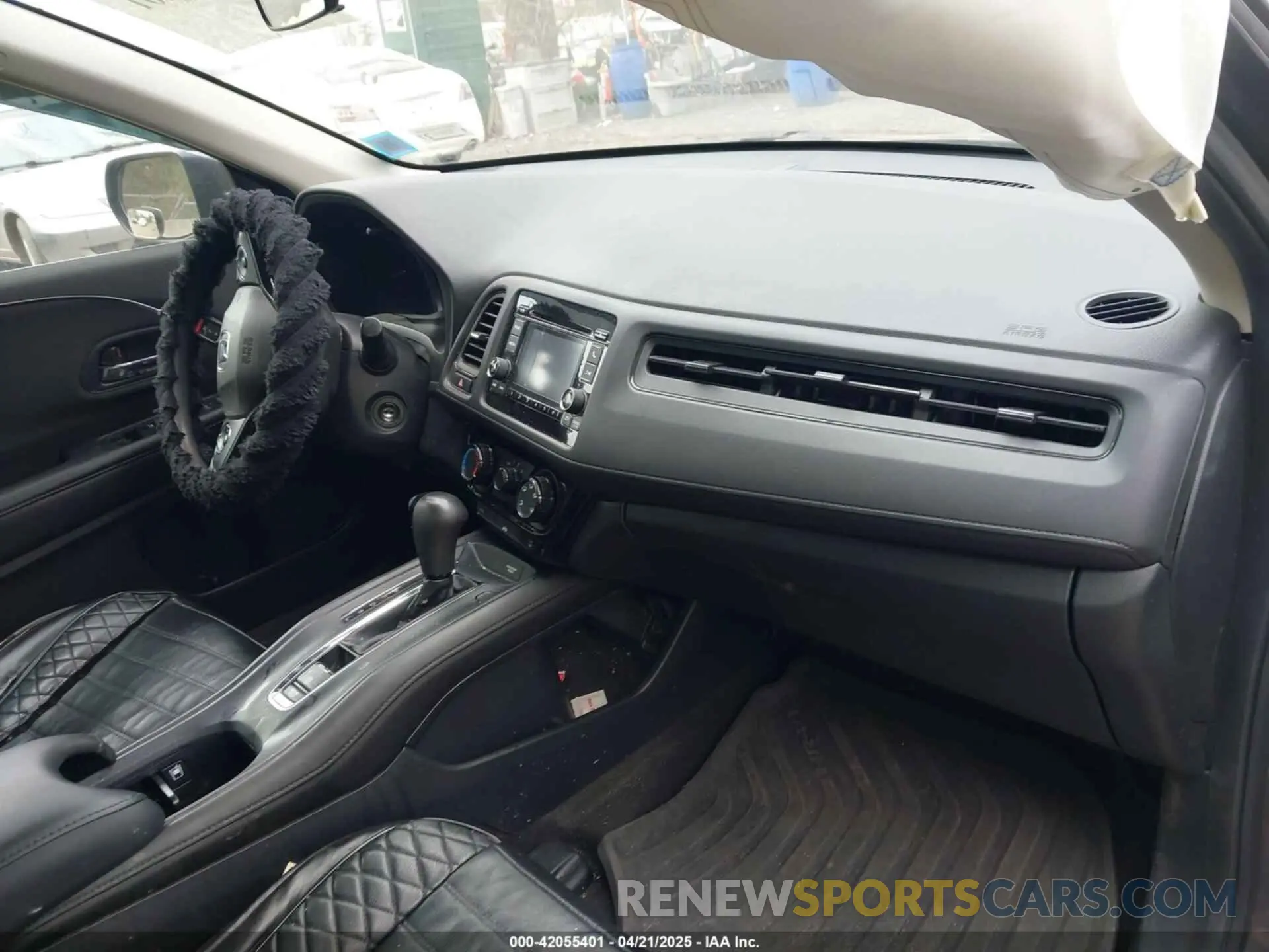 5 fotografías del automóvil dañado 3CZRU6H36NM725968 HONDA HR-V 2022