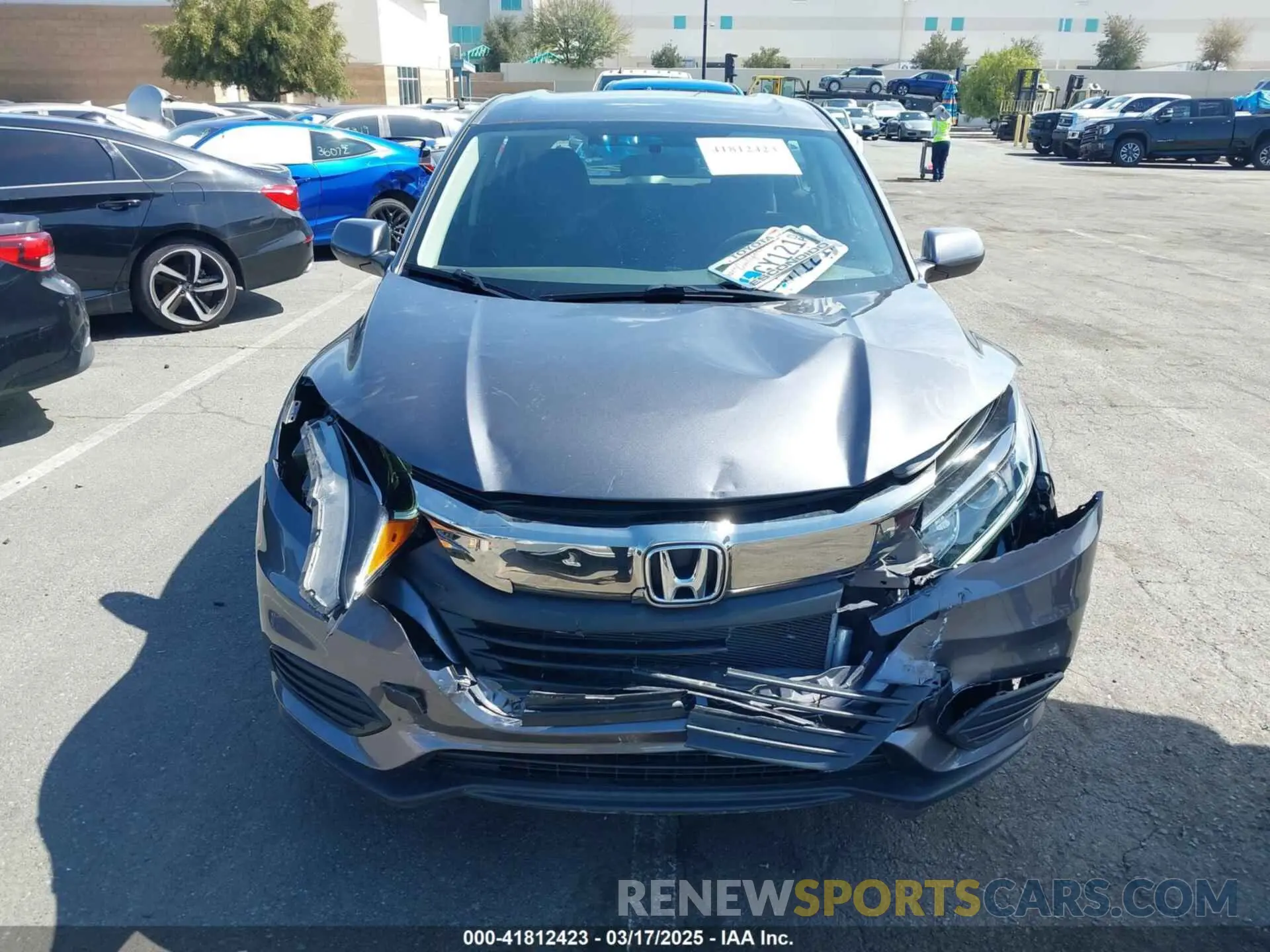 12 fotografías del automóvil dañado 3CZRU6H36NM744939 HONDA HR-V 2022