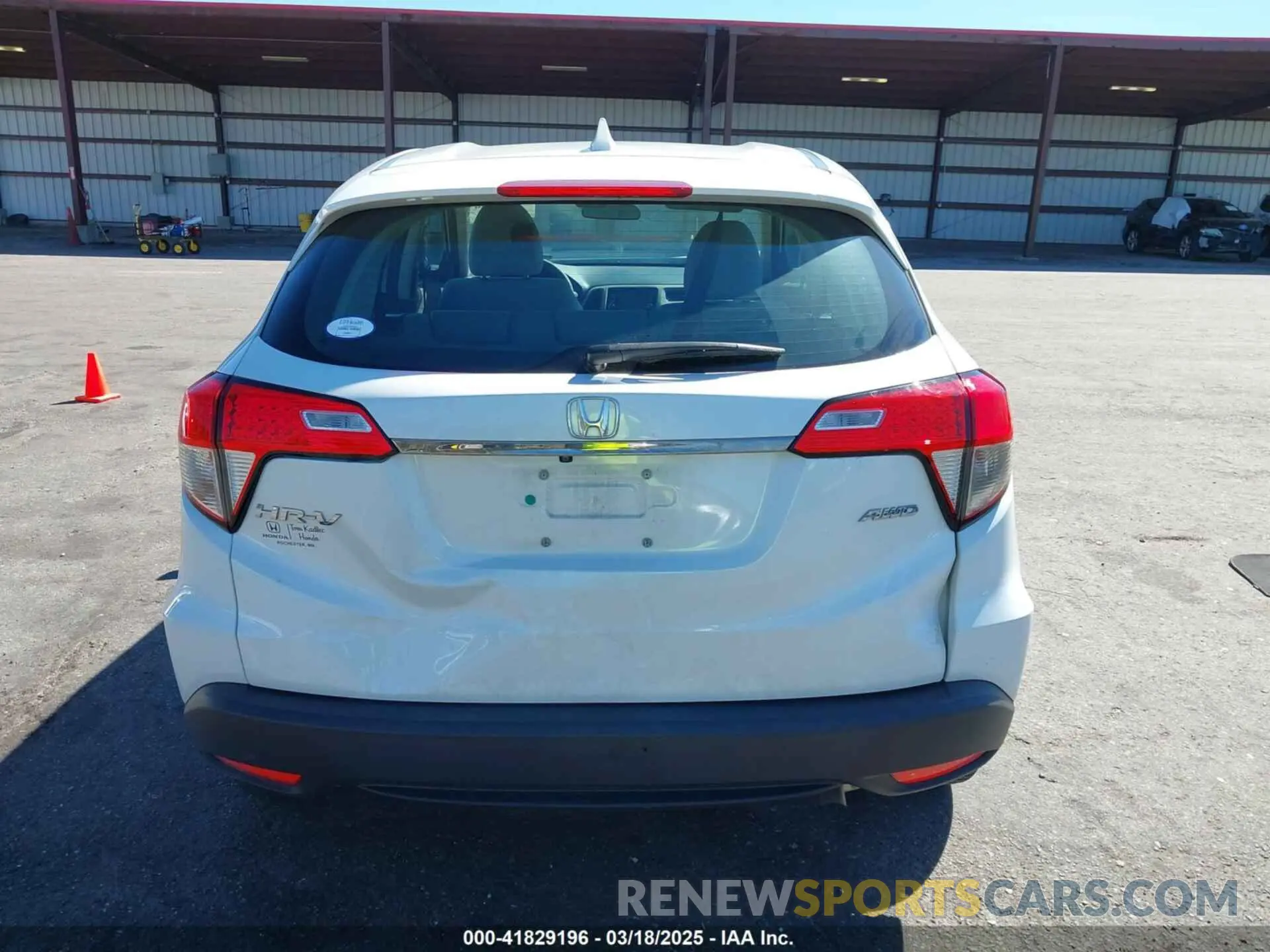 15 fotografías del automóvil dañado 3CZRU6H38NM744781 HONDA HR-V 2022