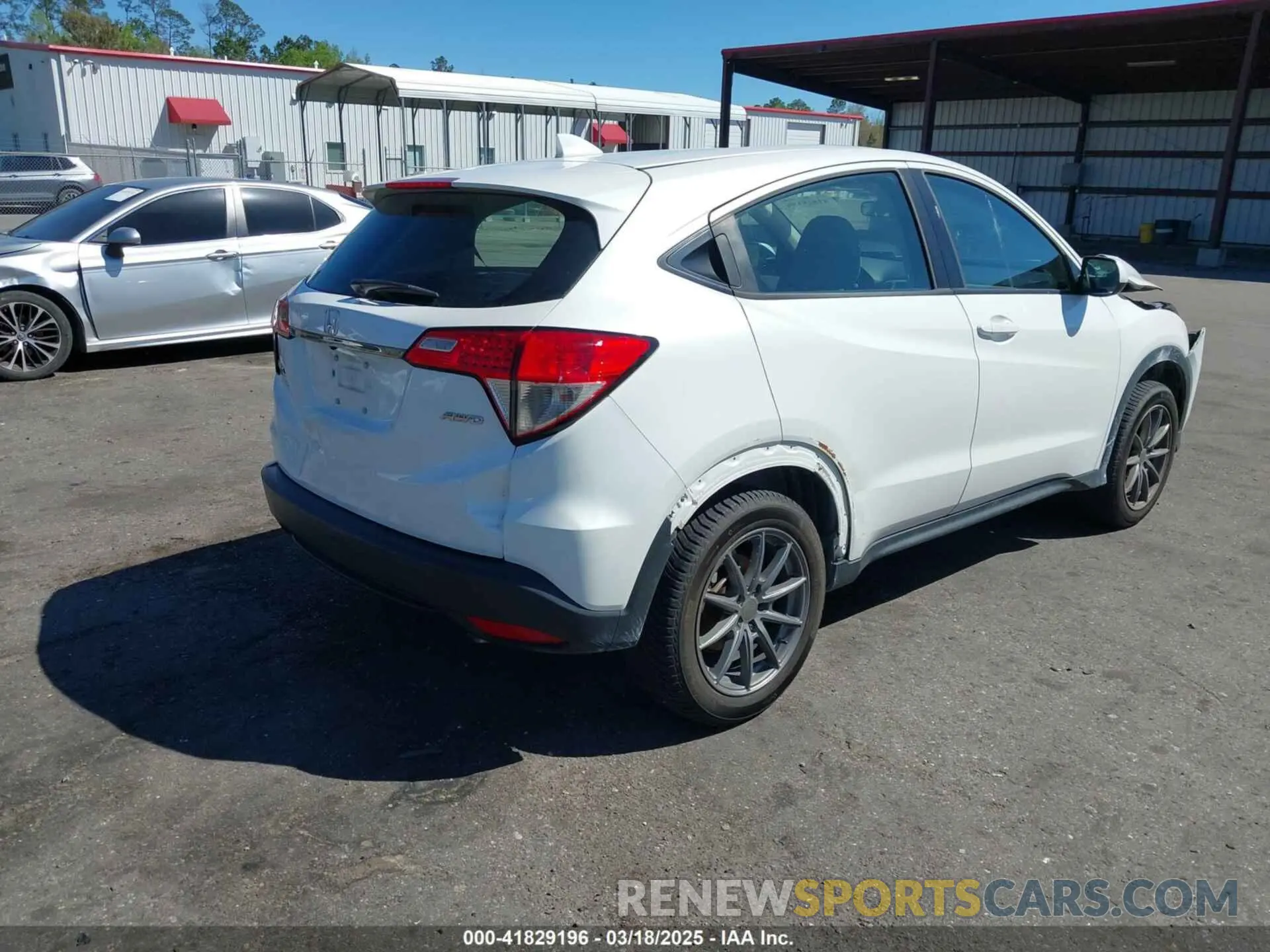 4 fotografías del automóvil dañado 3CZRU6H38NM744781 HONDA HR-V 2022