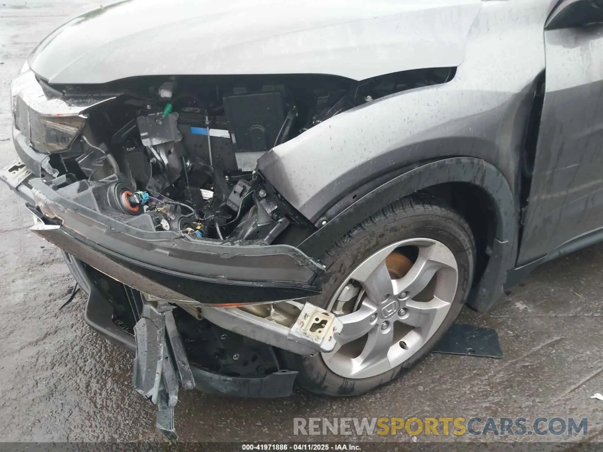 17 fotografías del automóvil dañado 3CZRU6H39NM735541 HONDA HR-V 2022
