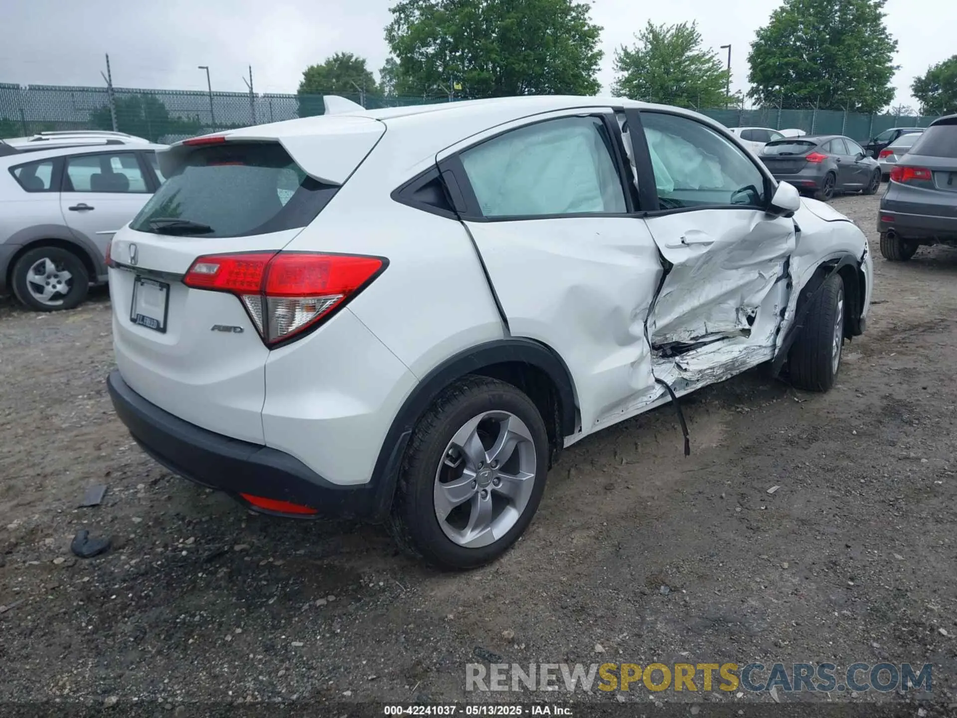 4 fotografías del automóvil dañado 3CZRU6H39NM762884 HONDA HR-V 2022