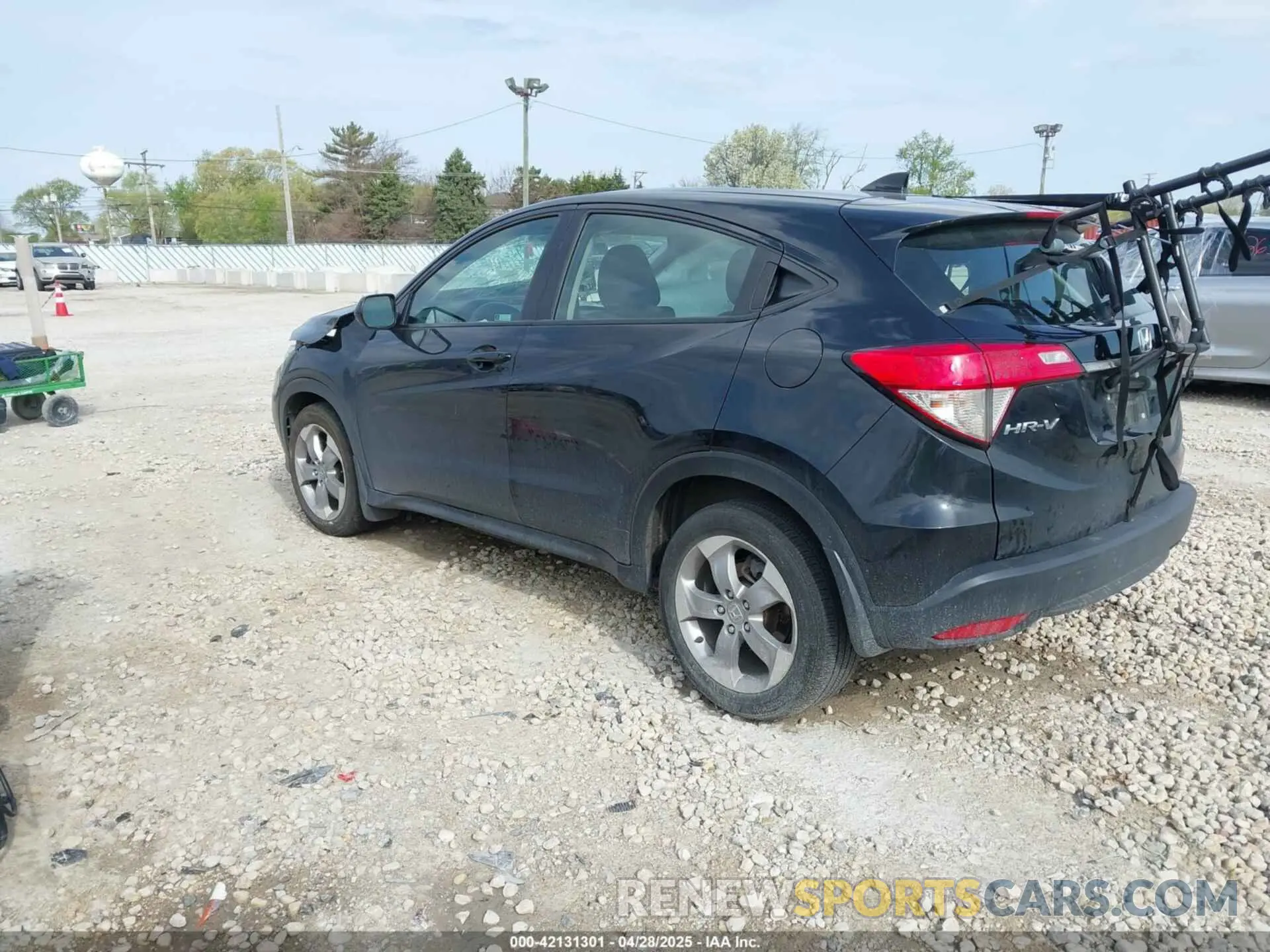 3 fotografías del automóvil dañado 3CZRU6H3XNM708767 HONDA HR-V 2022