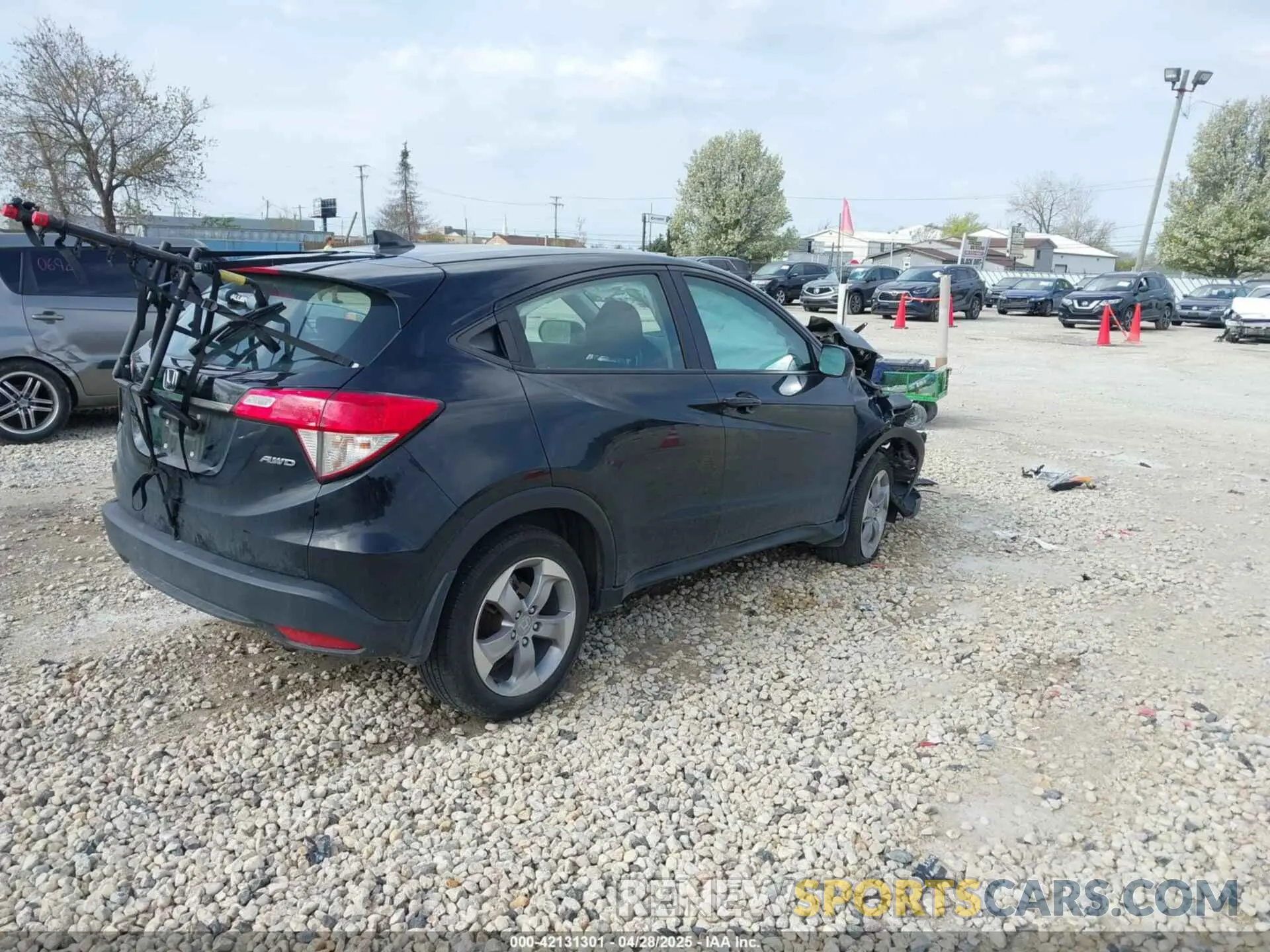 4 fotografías del automóvil dañado 3CZRU6H3XNM708767 HONDA HR-V 2022