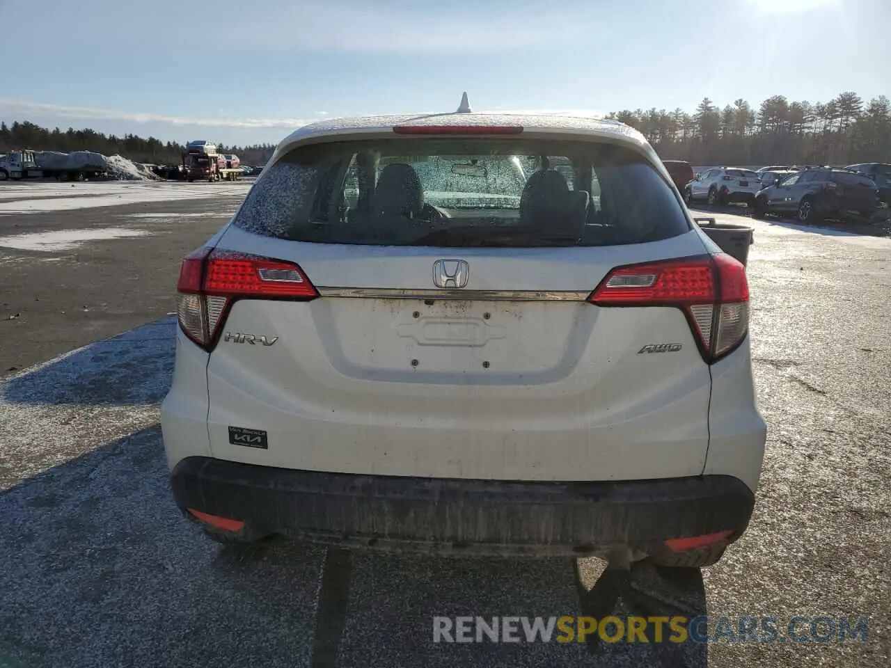 6 fotografías del automóvil dañado 3CZRU6H3XNM746936 HONDA HR-V 2022