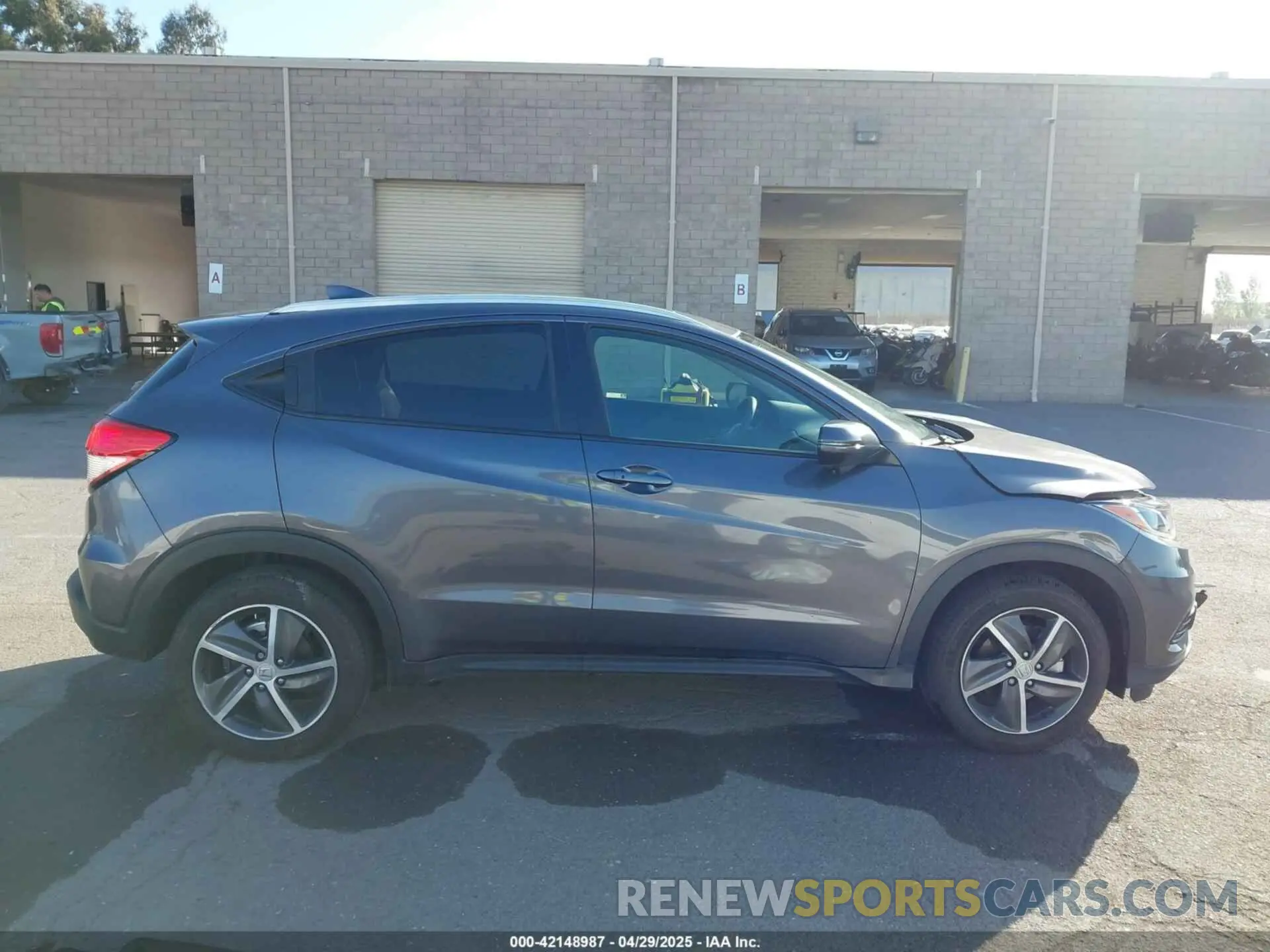 13 fotografías del automóvil dañado 3CZRU6H50NM704101 HONDA HR-V 2022