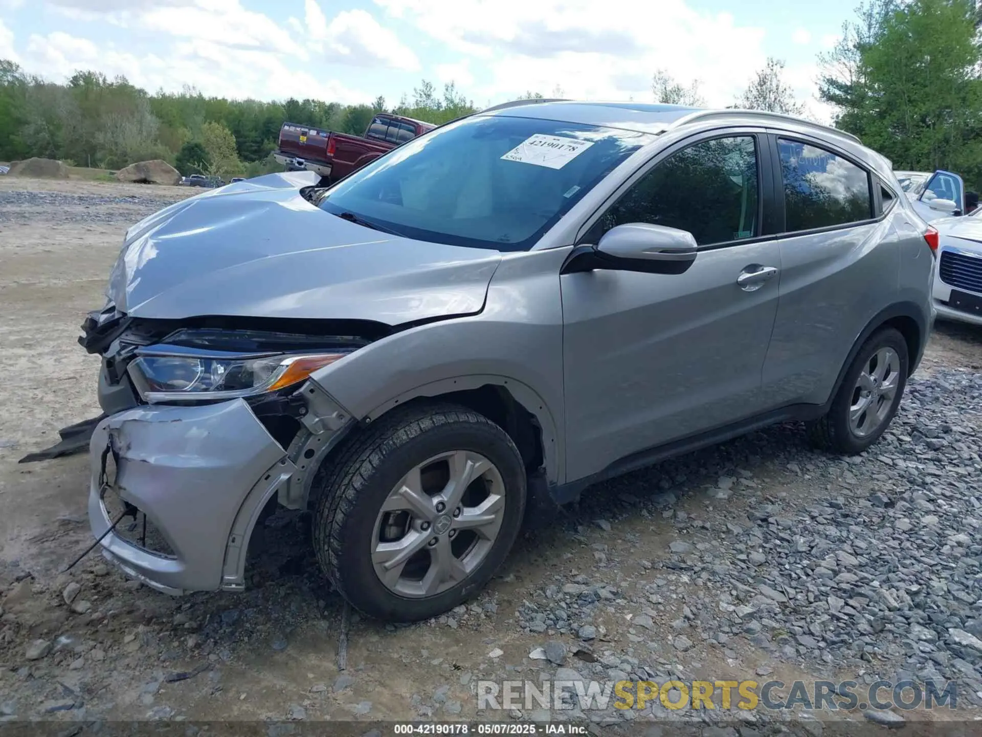 2 fotografías del automóvil dañado 3CZRU6H52NM758502 HONDA HR-V 2022