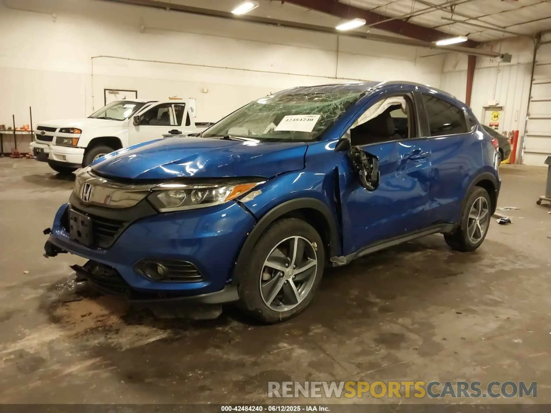 2 fotografías del automóvil dañado 3CZRU6H54NM773728 HONDA HR-V 2022