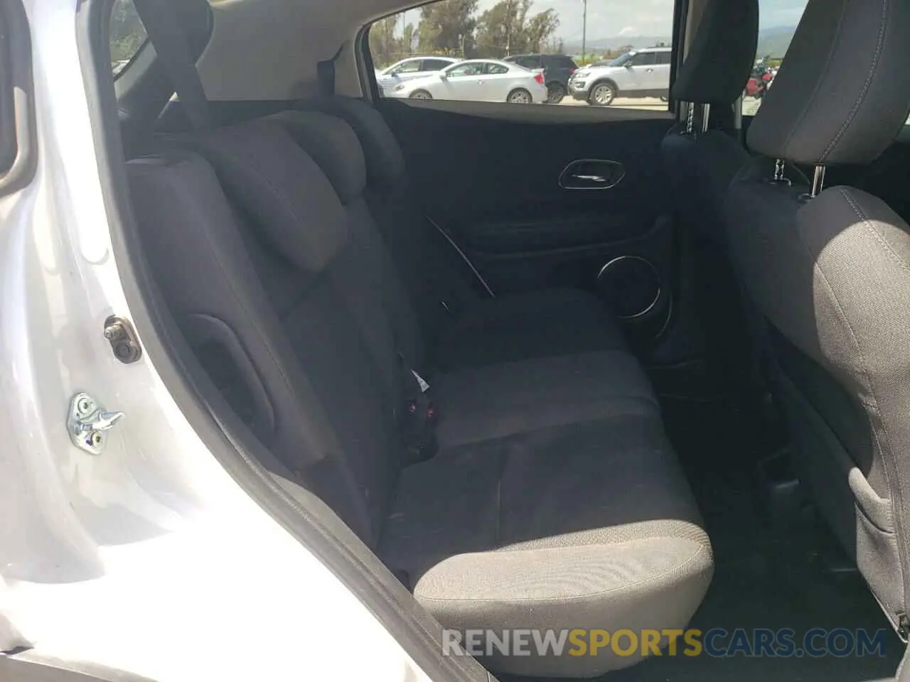 10 fotografías del automóvil dañado 3CZRU6H55NM752595 HONDA HR-V 2022