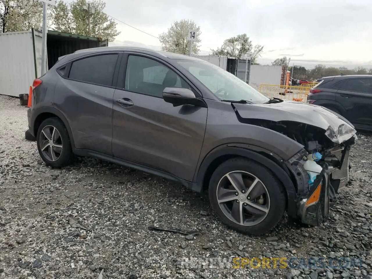 4 fotografías del automóvil dañado 3CZRU6H55NM768490 HONDA HR-V 2022