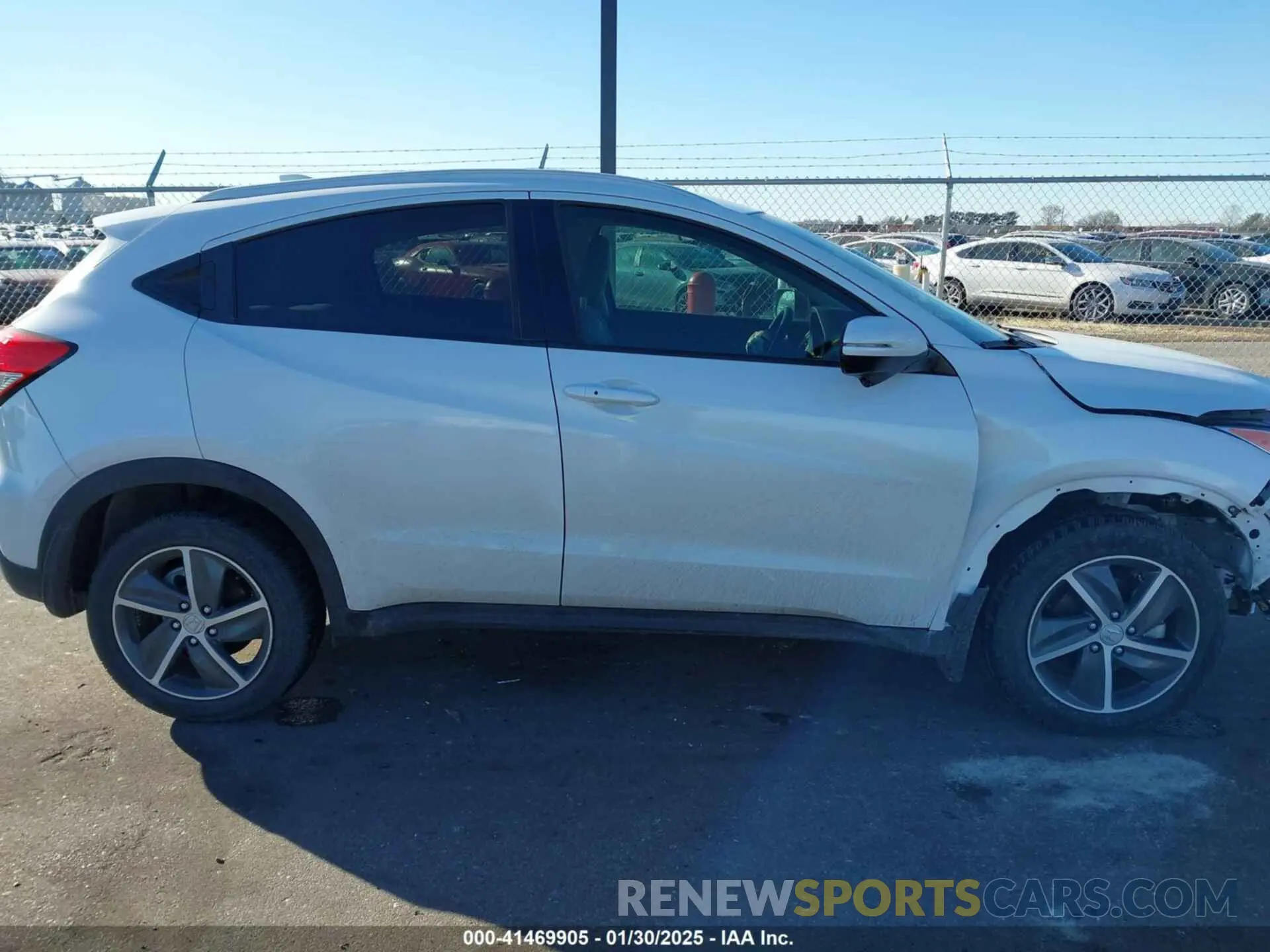 13 fotografías del automóvil dañado 3CZRU6H56NM719119 HONDA HR-V 2022