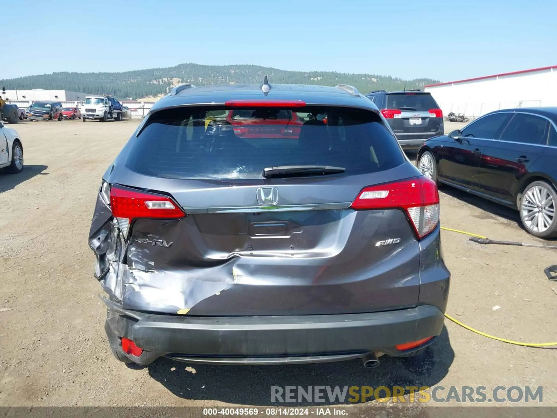 17 fotografías del automóvil dañado 3CZRU6H56NM754727 HONDA HR-V 2022