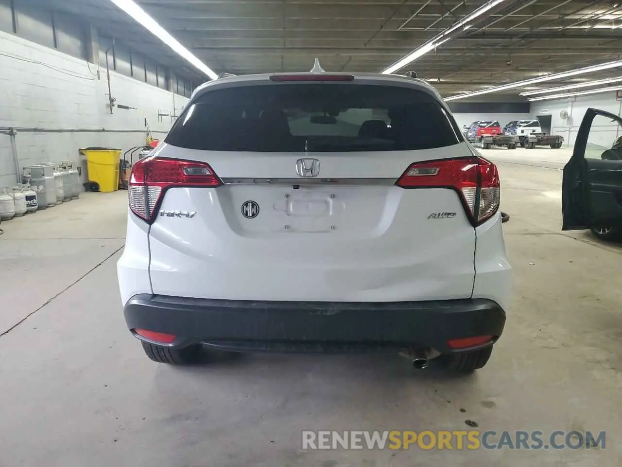 6 fotografías del automóvil dañado 3CZRU6H56NM760835 HONDA HR-V 2022