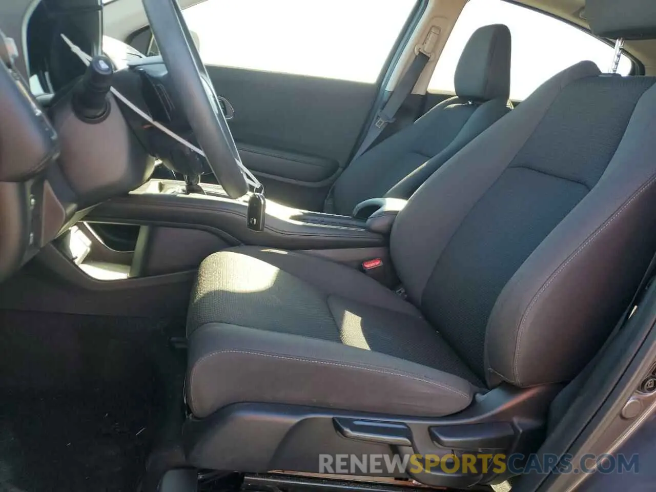 7 fotografías del automóvil dañado 3CZRU6H56NM773164 HONDA HR-V 2022