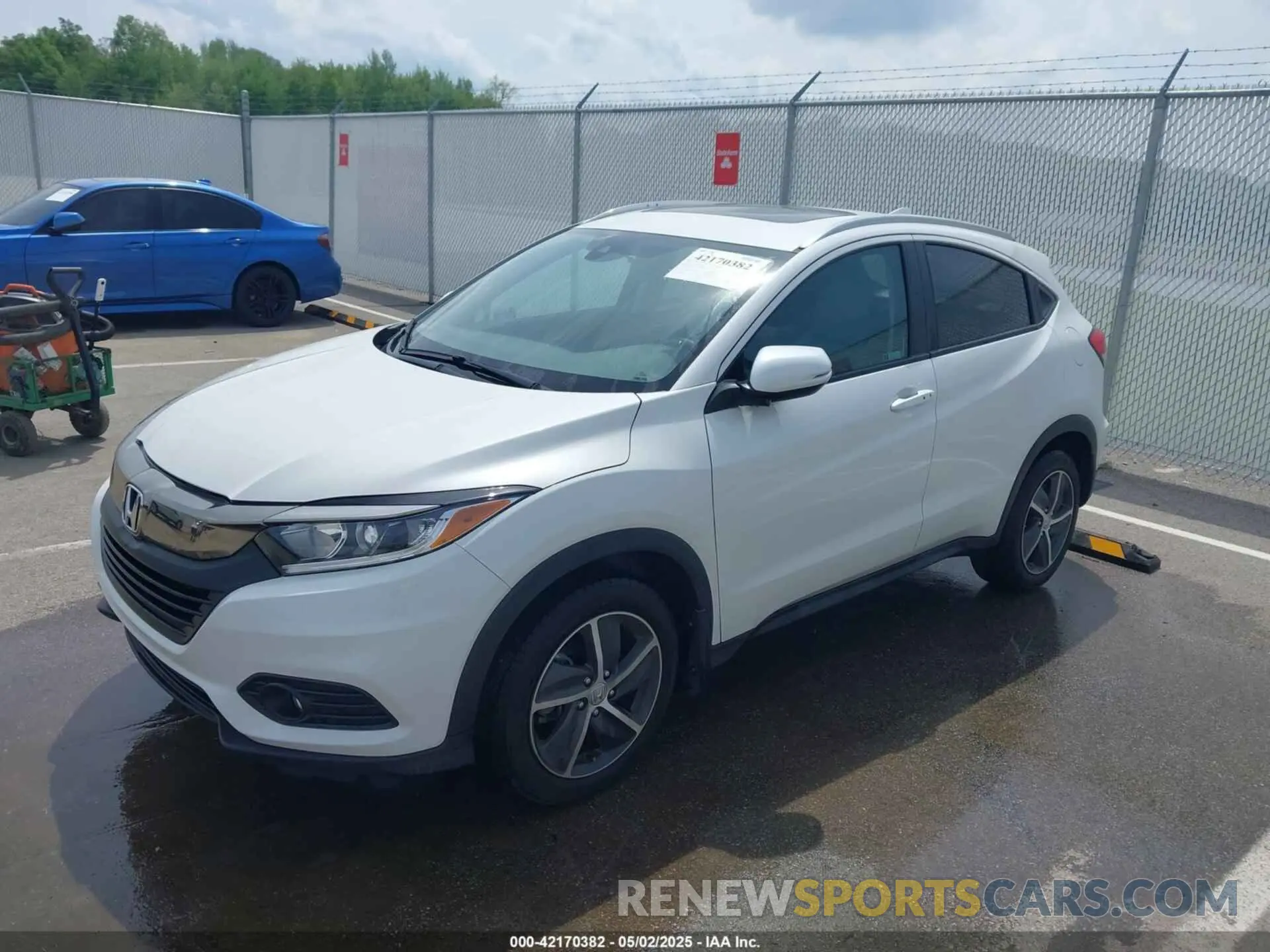 2 fotografías del automóvil dañado 3CZRU6H57NM741839 HONDA HR-V 2022