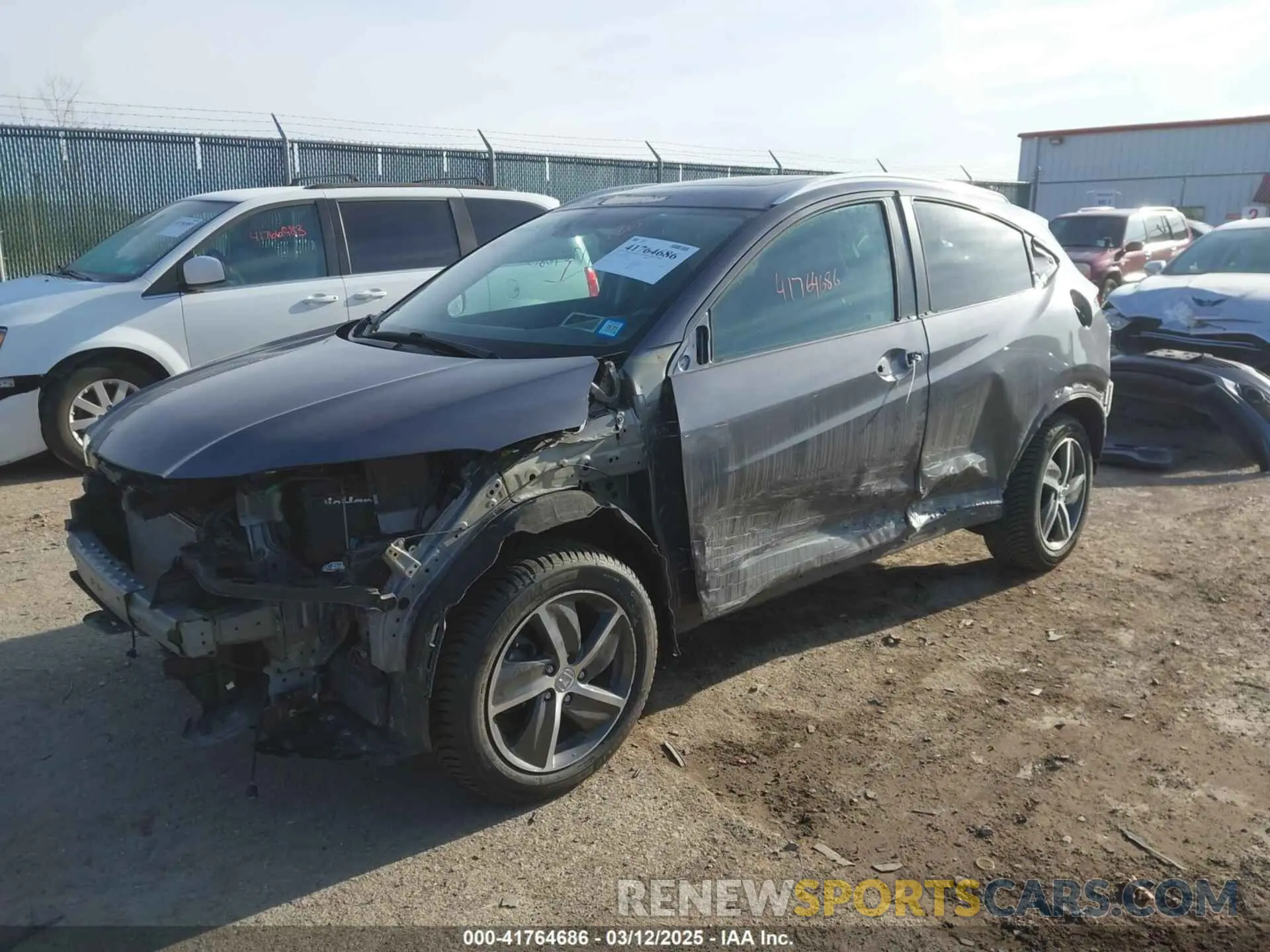 2 fotografías del automóvil dañado 3CZRU6H58NM716495 HONDA HR-V 2022