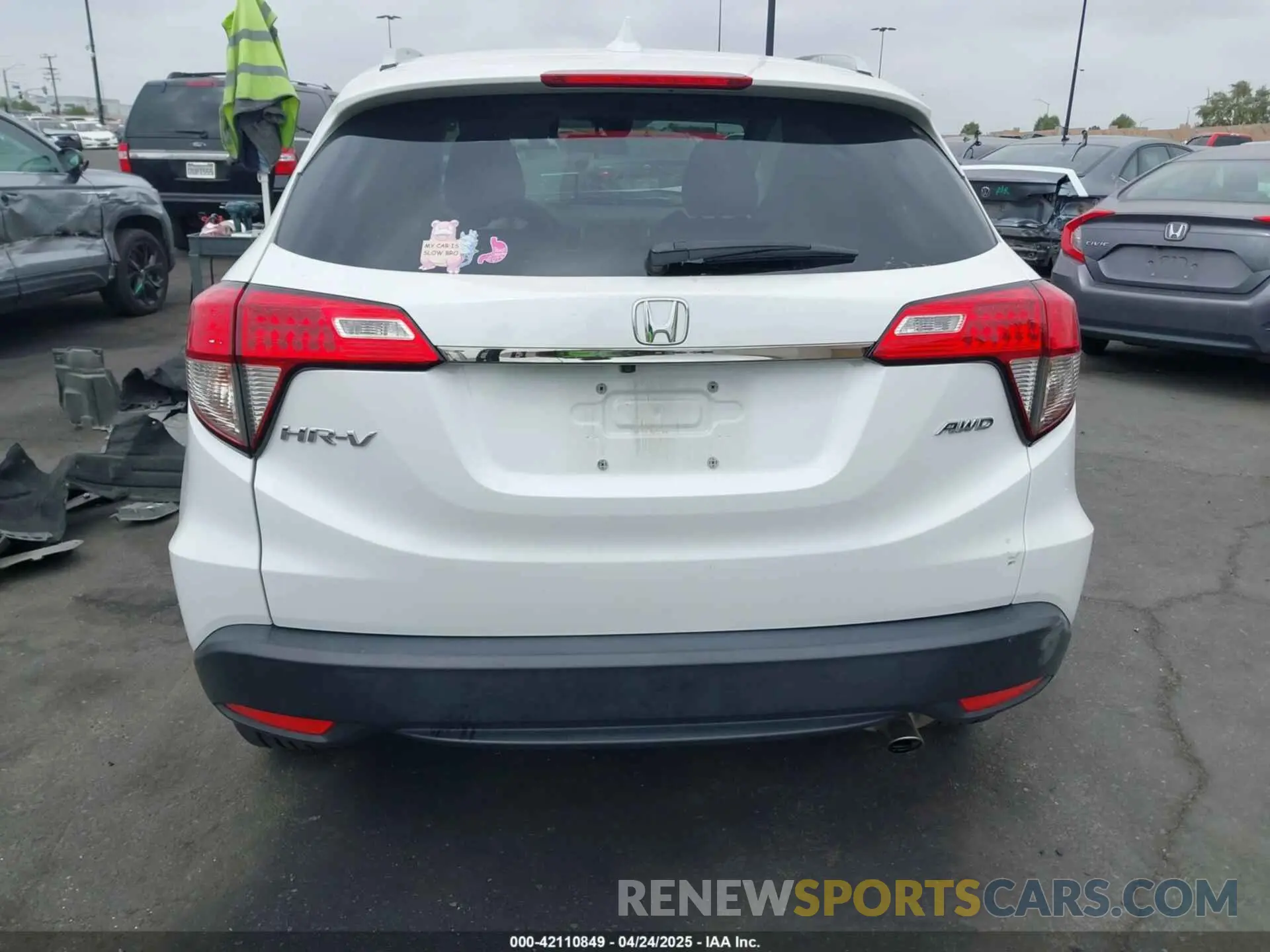 17 fotografías del automóvil dañado 3CZRU6H5XNM700086 HONDA HR-V 2022