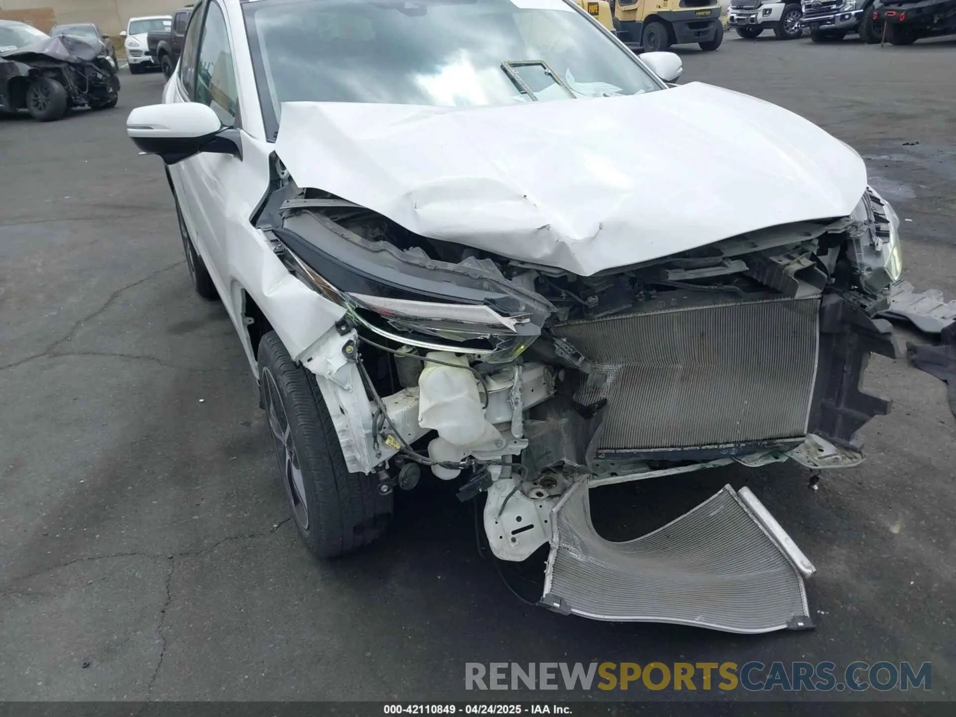 6 fotografías del automóvil dañado 3CZRU6H5XNM700086 HONDA HR-V 2022