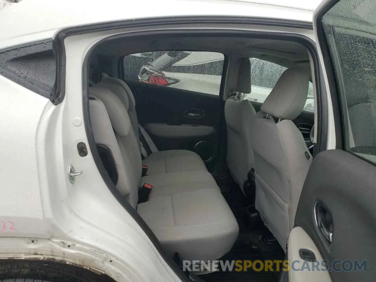 11 fotografías del automóvil dañado 3CZRU6H5XNM731046 HONDA HR-V 2022
