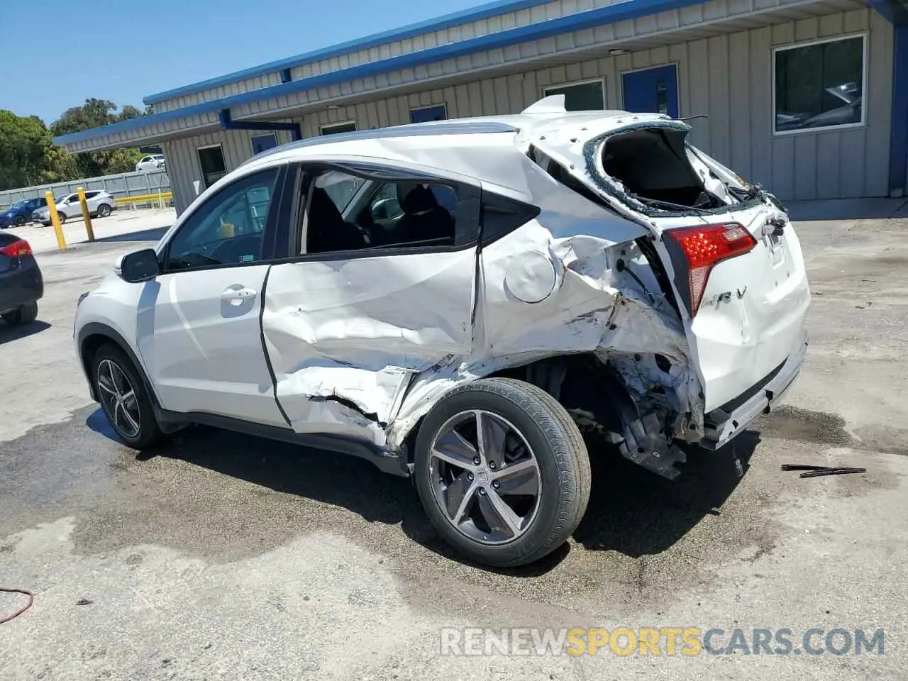 2 fotografías del automóvil dañado 3CZRU6H5XNM747084 HONDA HR-V 2022