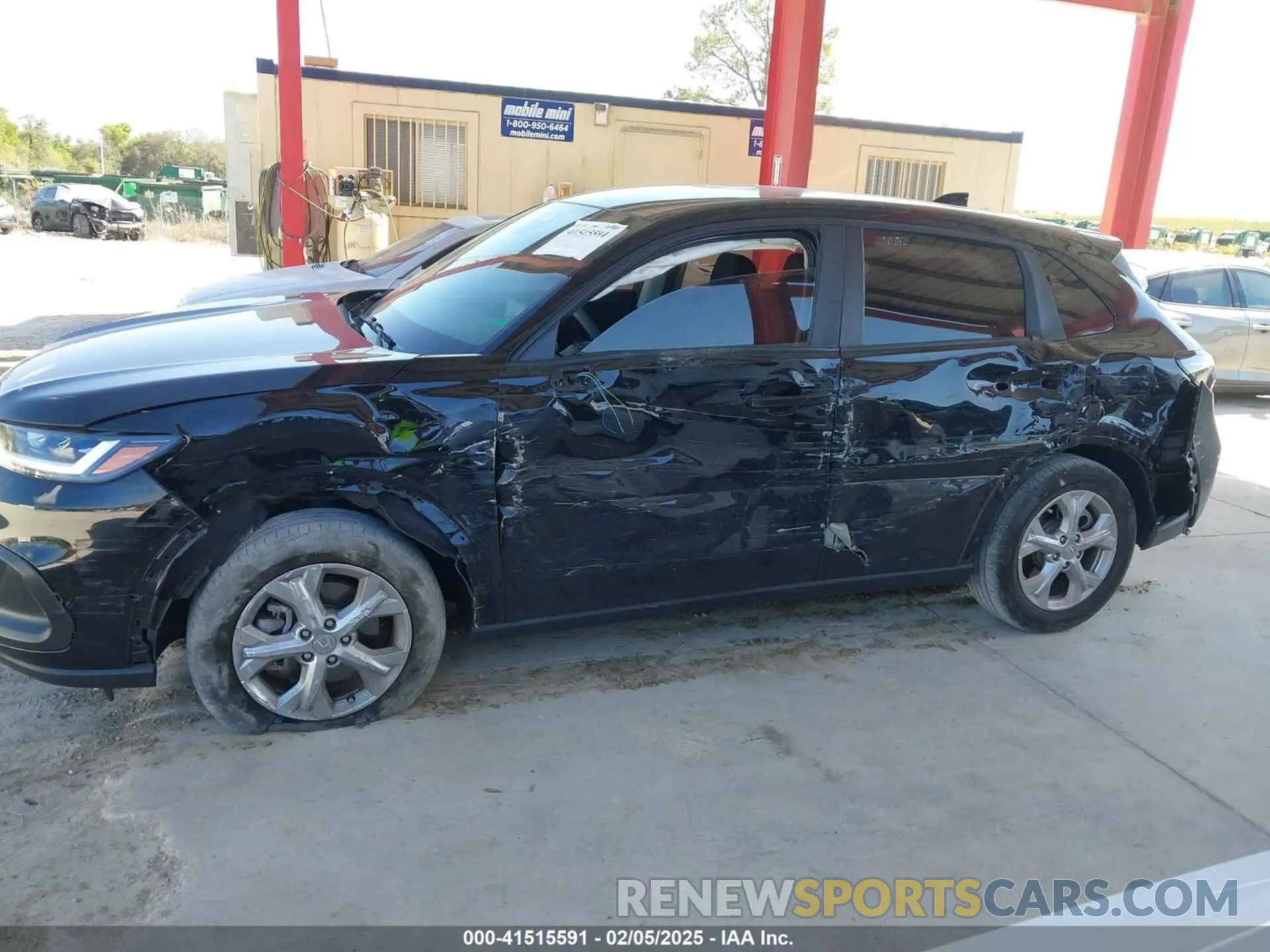 15 fotografías del automóvil dañado 3CZRZ1H30PM742420 HONDA HR-V 2023
