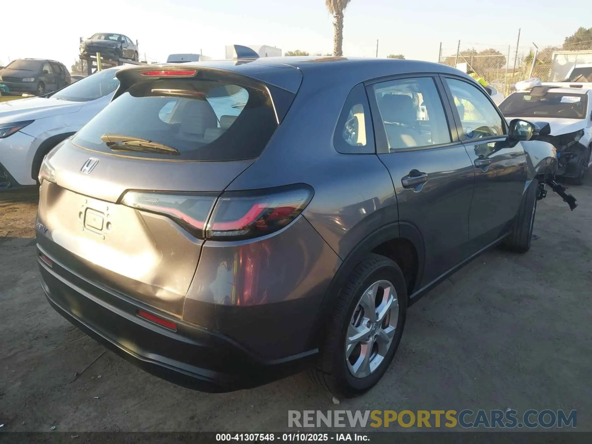 4 fotografías del automóvil dañado 3CZRZ1H31PM724878 HONDA HR-V 2023