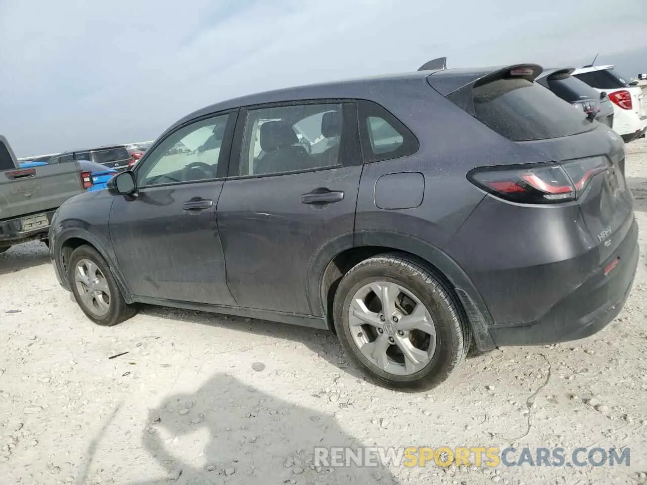2 fotografías del automóvil dañado 3CZRZ1H32PM704395 HONDA HR-V 2023