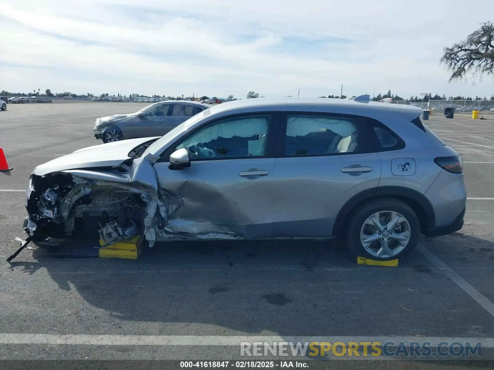 15 fotografías del automóvil dañado 3CZRZ1H32PM723108 HONDA HR-V 2023