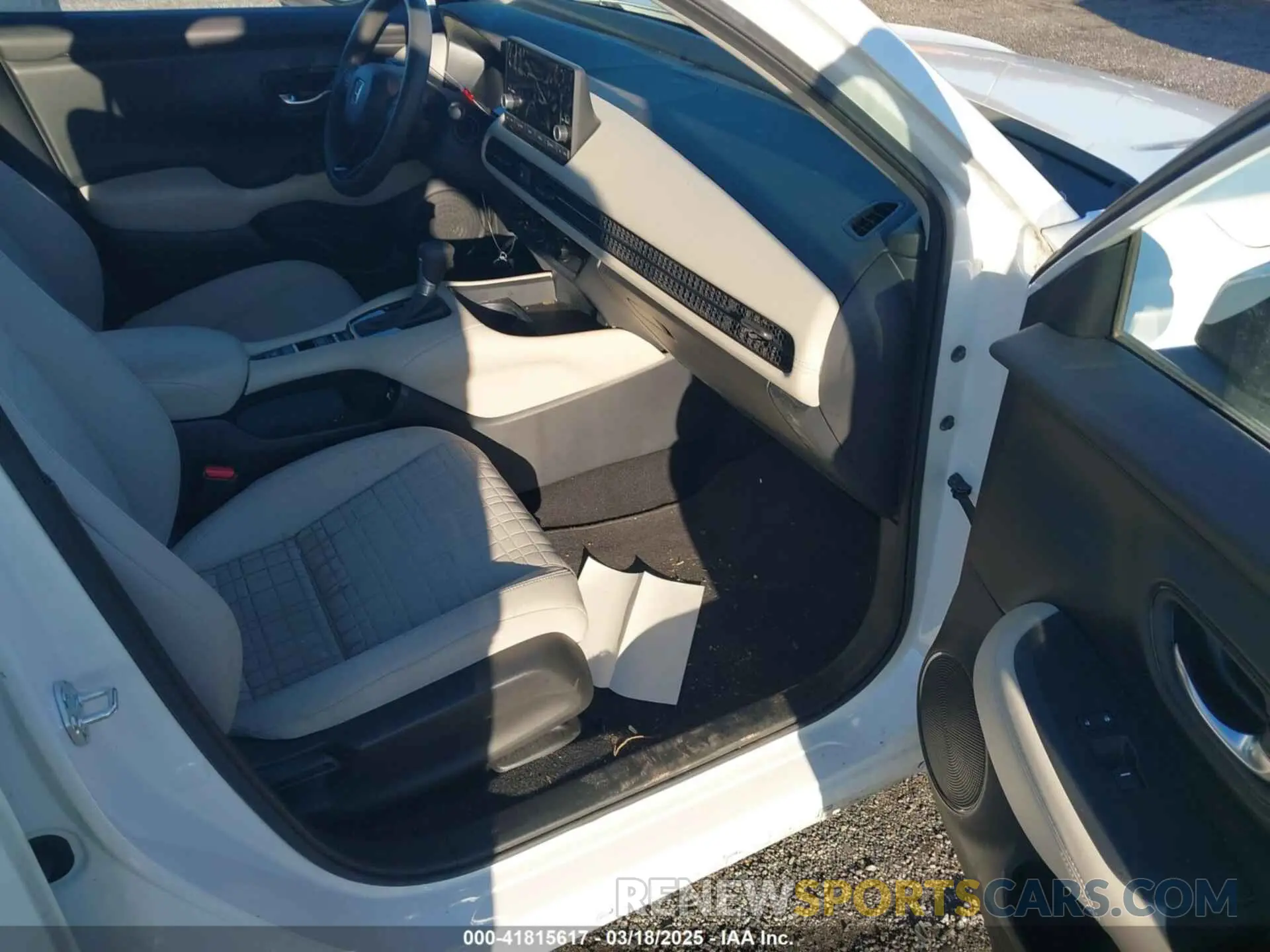 5 fotografías del automóvil dañado 3CZRZ1H32PM724551 HONDA HR-V 2023
