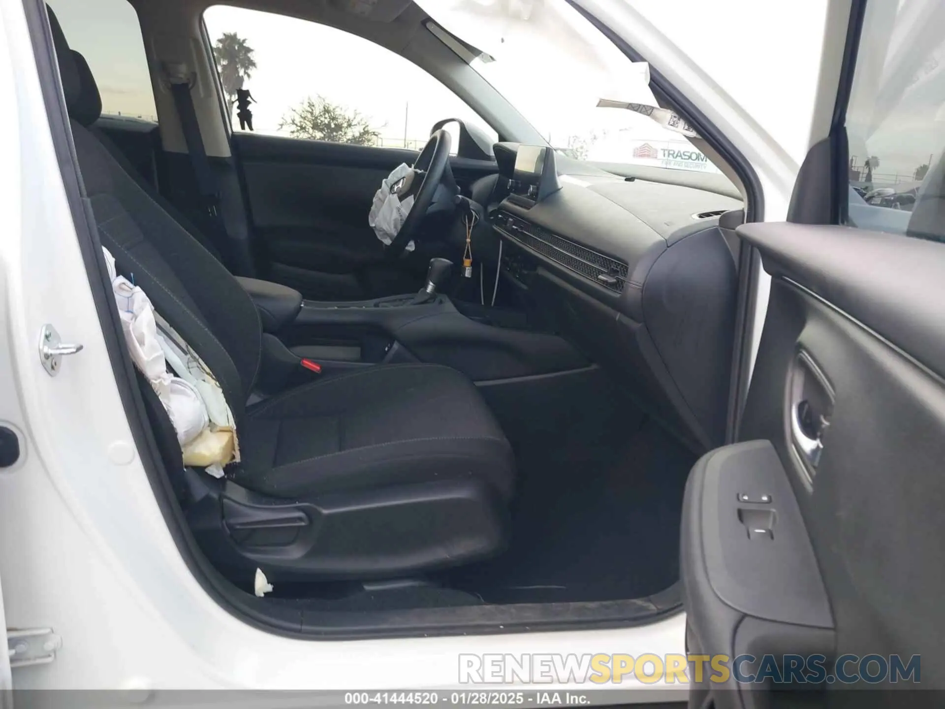 5 fotografías del automóvil dañado 3CZRZ1H32PM739454 HONDA HR-V 2023