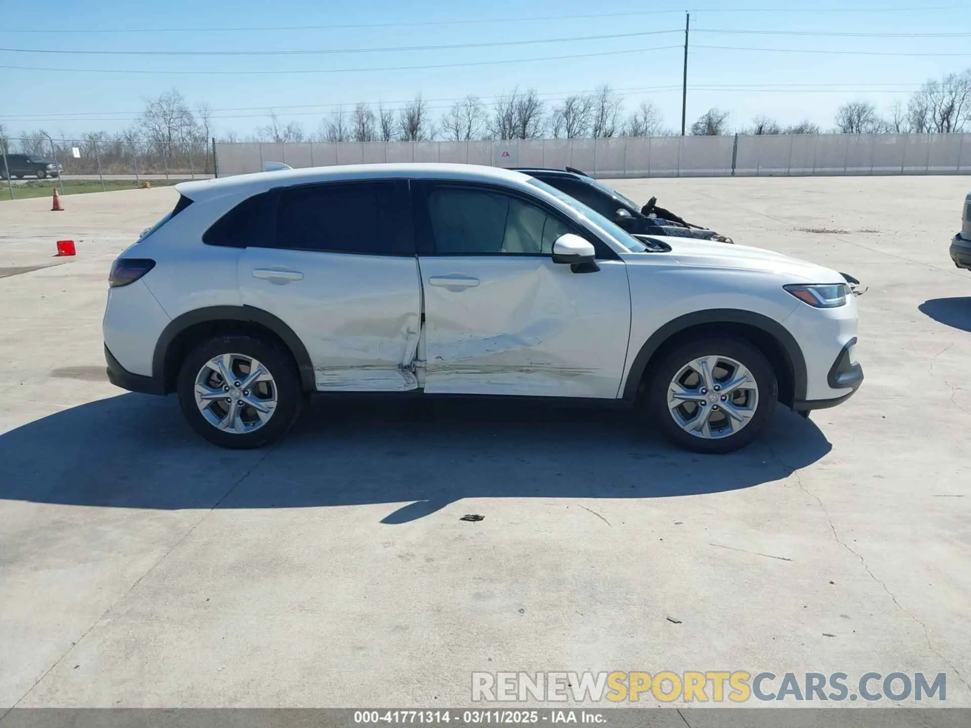 13 fotografías del automóvil dañado 3CZRZ1H34PM707380 HONDA HR-V 2023