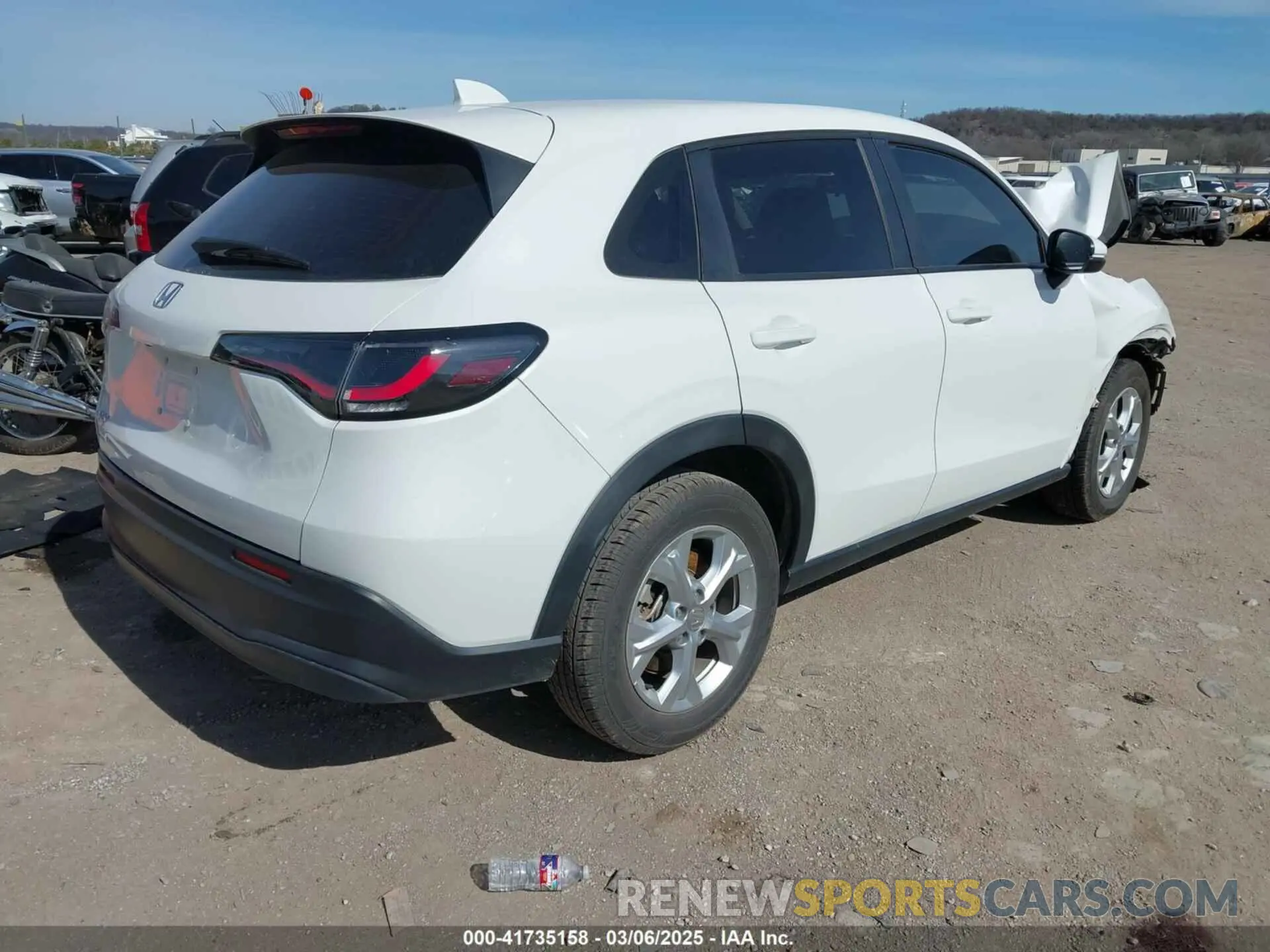 4 fotografías del automóvil dañado 3CZRZ1H34PM709551 HONDA HR-V 2023